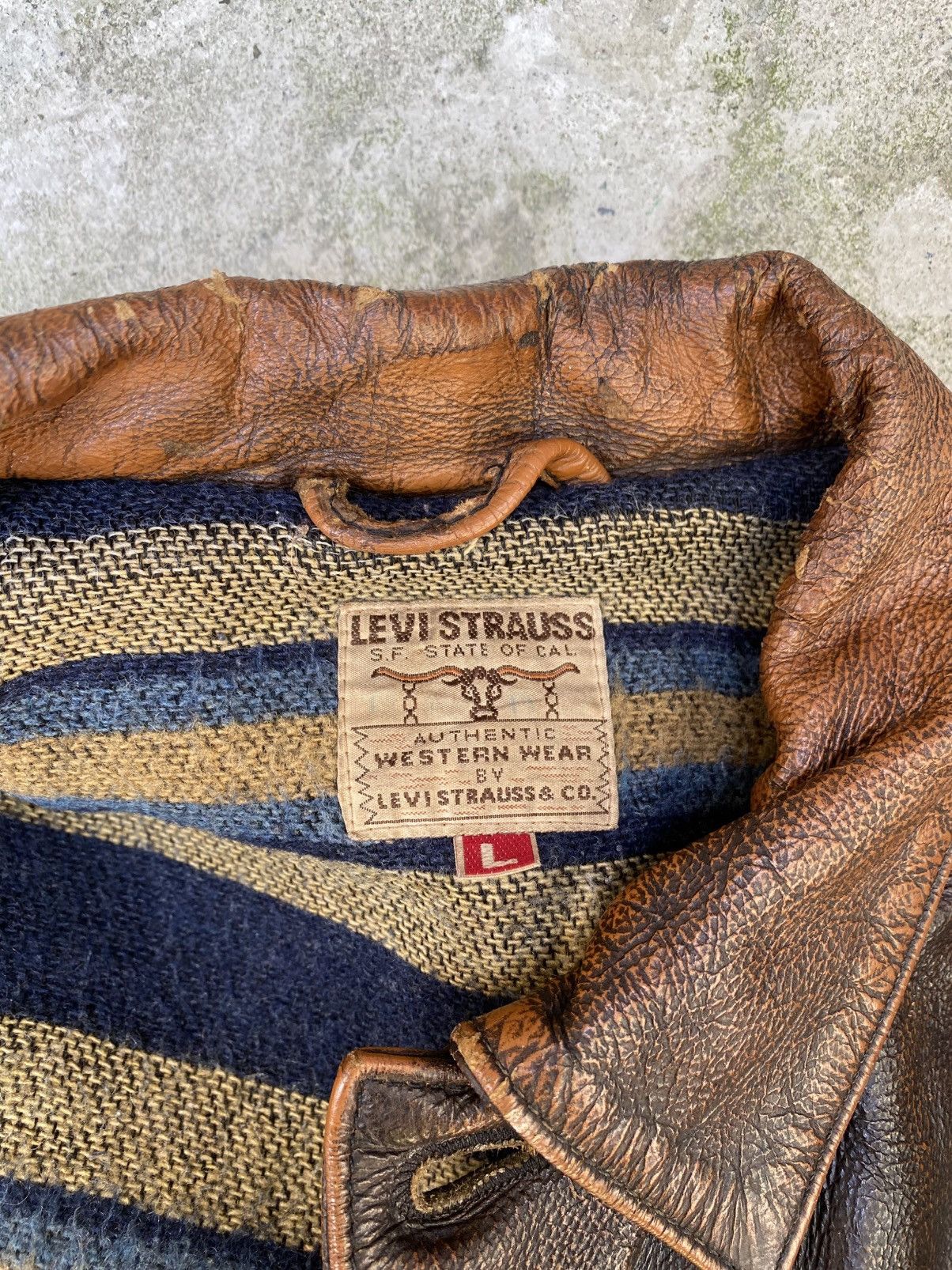 Levi's 1970s Long Horn Blanket-Lined Levis Trucker Jacket Size US L / EU 52-54 / 3 - 6 Thumbnail