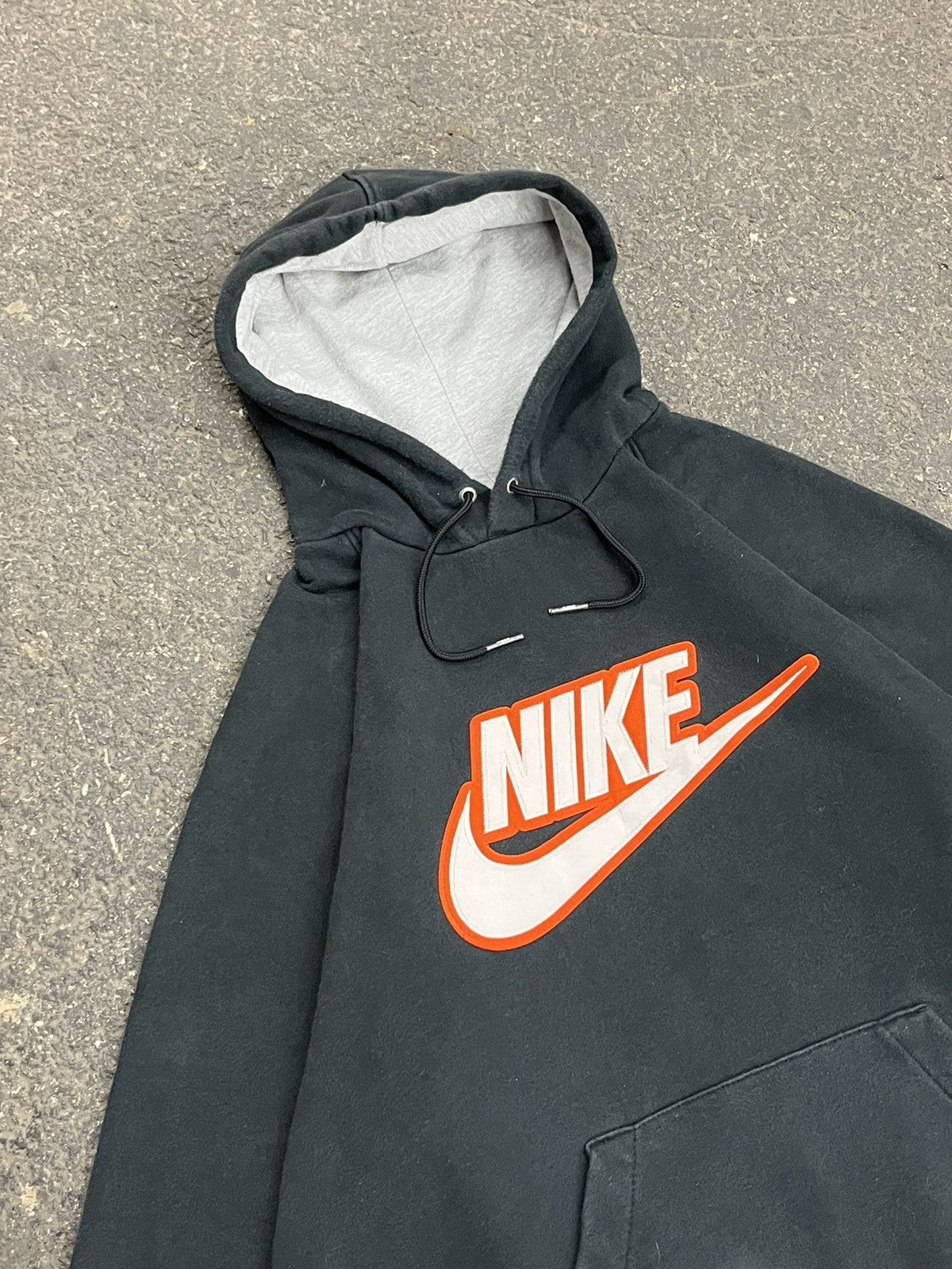 Nike × Vintage Nike y2k spell out center swoosh hoodie rare hype skater Size US XL / EU 56 / 4 - 3 Thumbnail