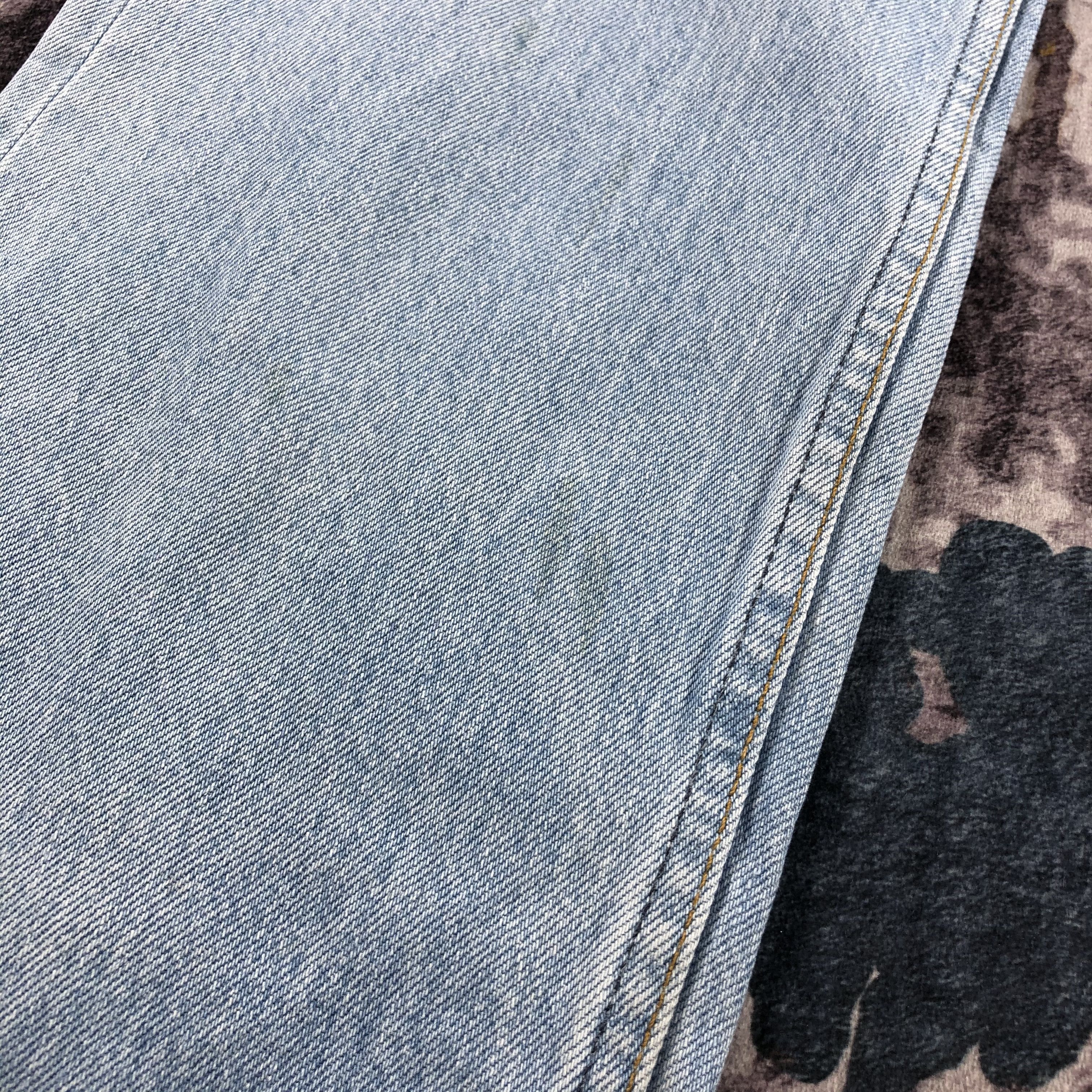 Levi's 90s Vintage Light Wash Levis 501 Jeans-JM2773 Size US 31 - 10 Thumbnail