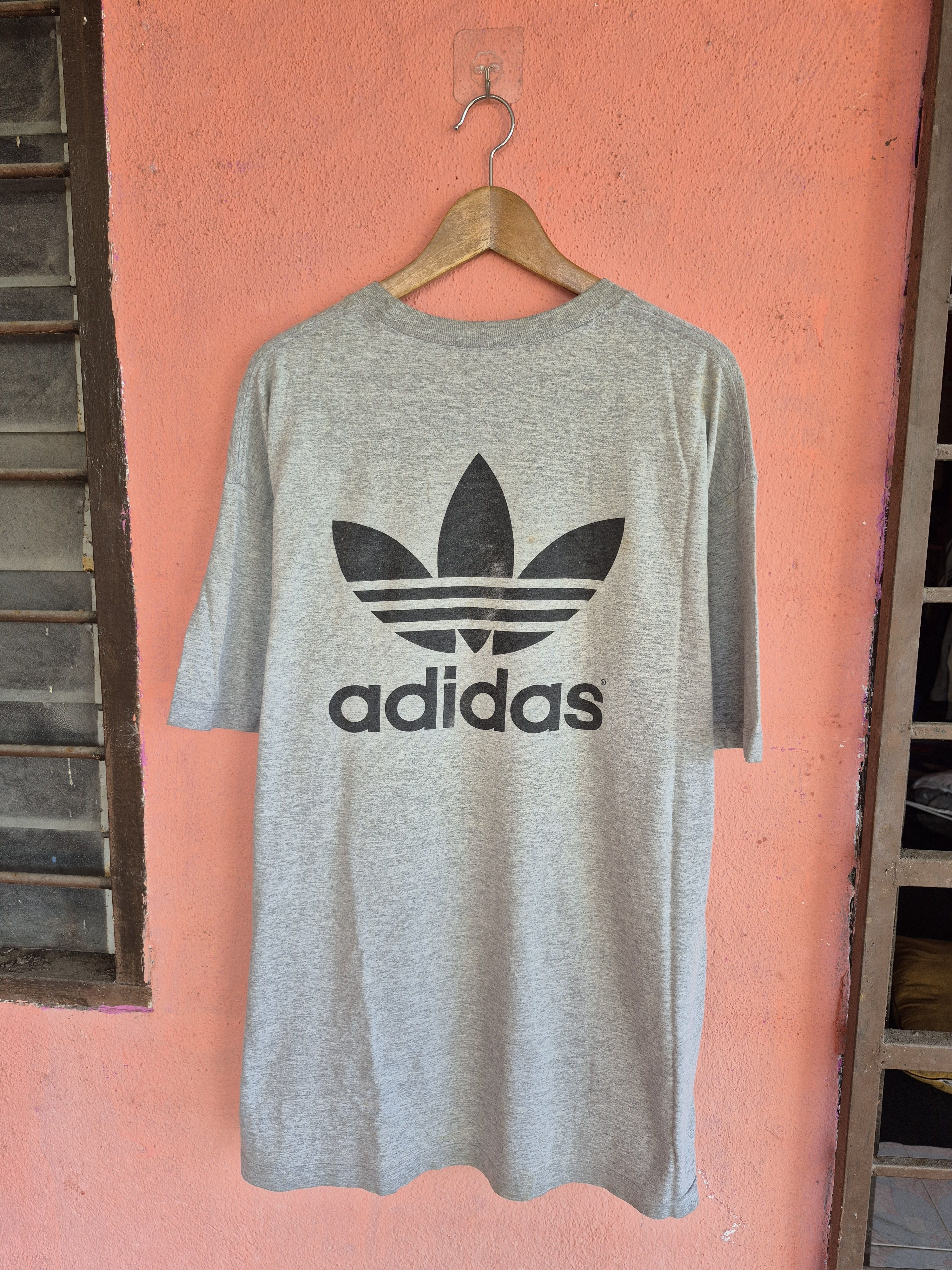 Vintage 🔥 Vintage Adidas Big Logo Backhit Tee Size US XL / EU 56 / 4 - 3 Thumbnail
