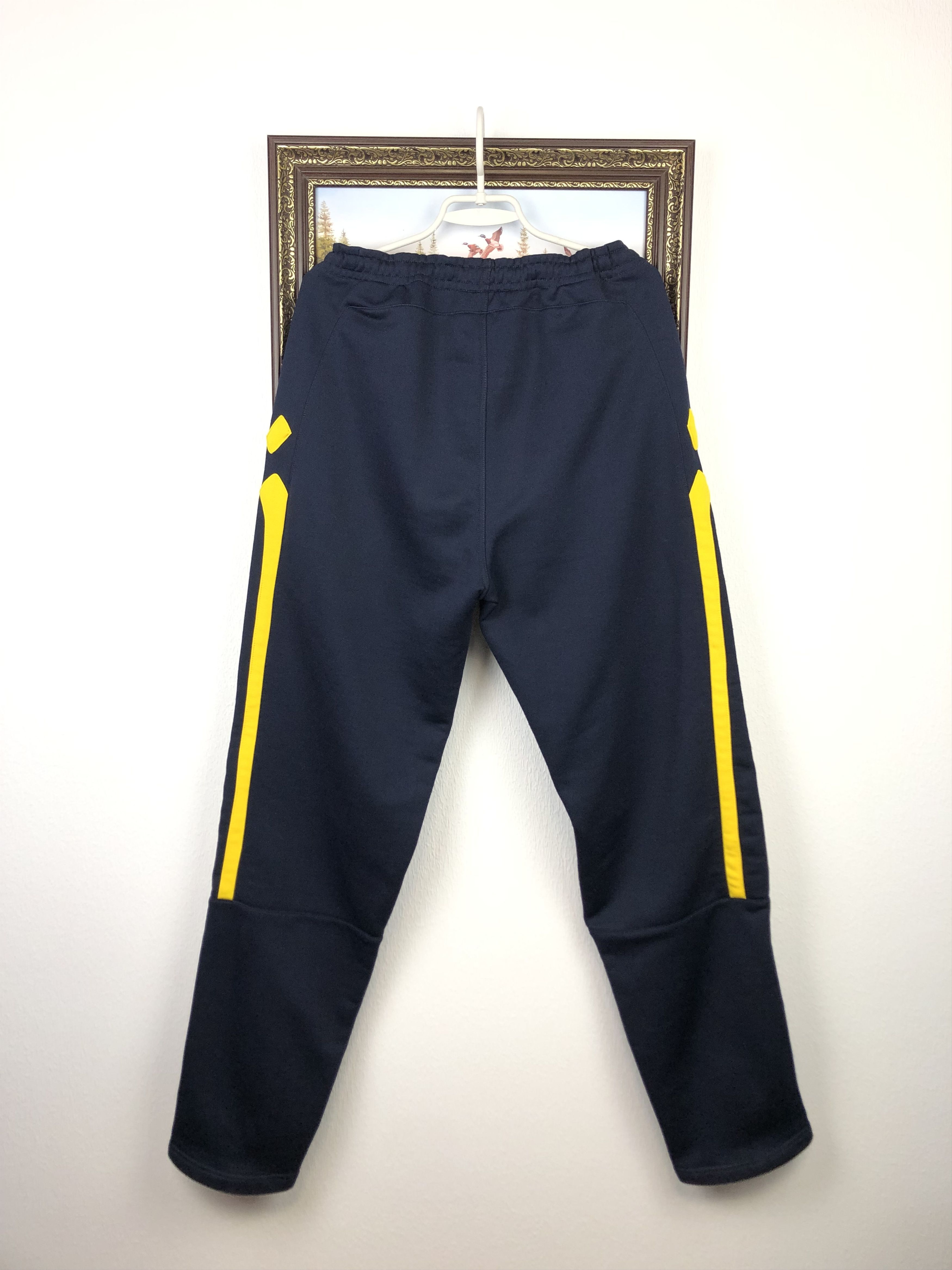 Umbro × Vintage Vintage Umbro Sweden Football Suit Jacket Pants Track Soccer Size US L / EU 52-54 / 3 - 11 Thumbnail