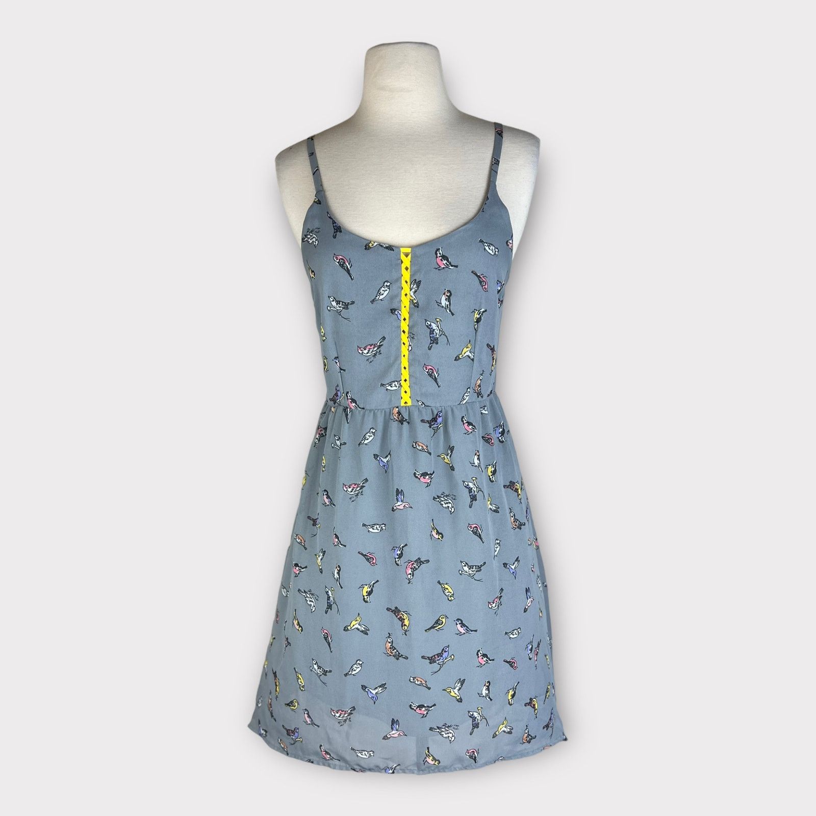 Vintage Xhilaration | Women's Vintage Y2K Bird Print Gray Sundress Size S / US 4 / IT 40 - 6 Thumbnail