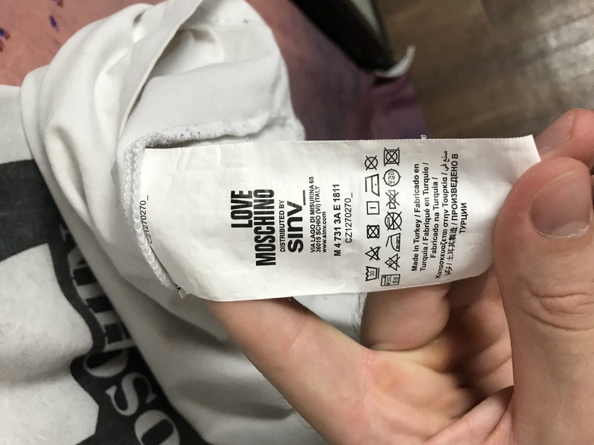 Moschino Love Moschino luxury streetwear tee Size US M / EU 48-50 / 2 - 5 Thumbnail