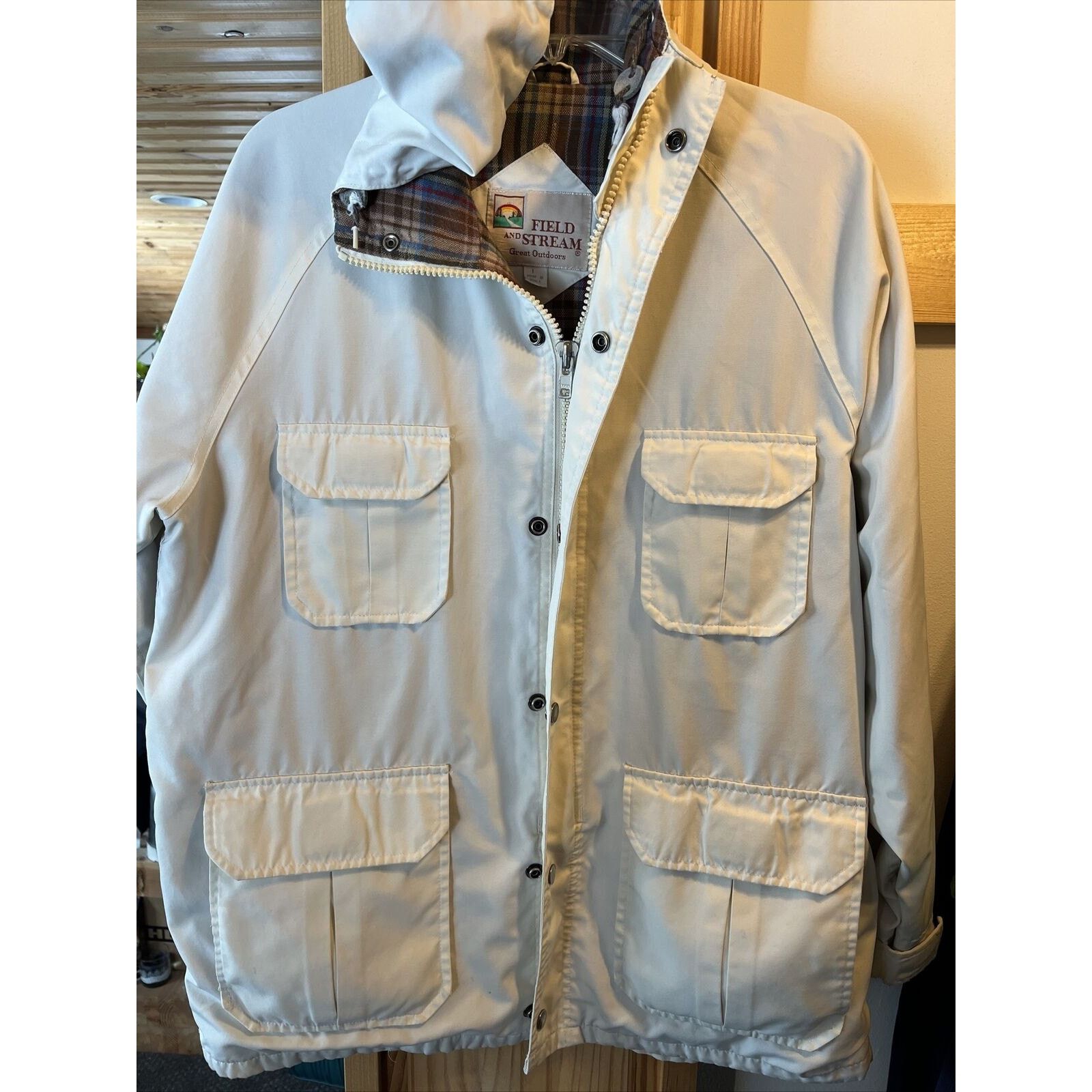Field & Stream Field & Stream Vintage Women's L Beige LS Zip Quilted Jacket Size L / US 10 / IT 46 - 2 Thumbnail