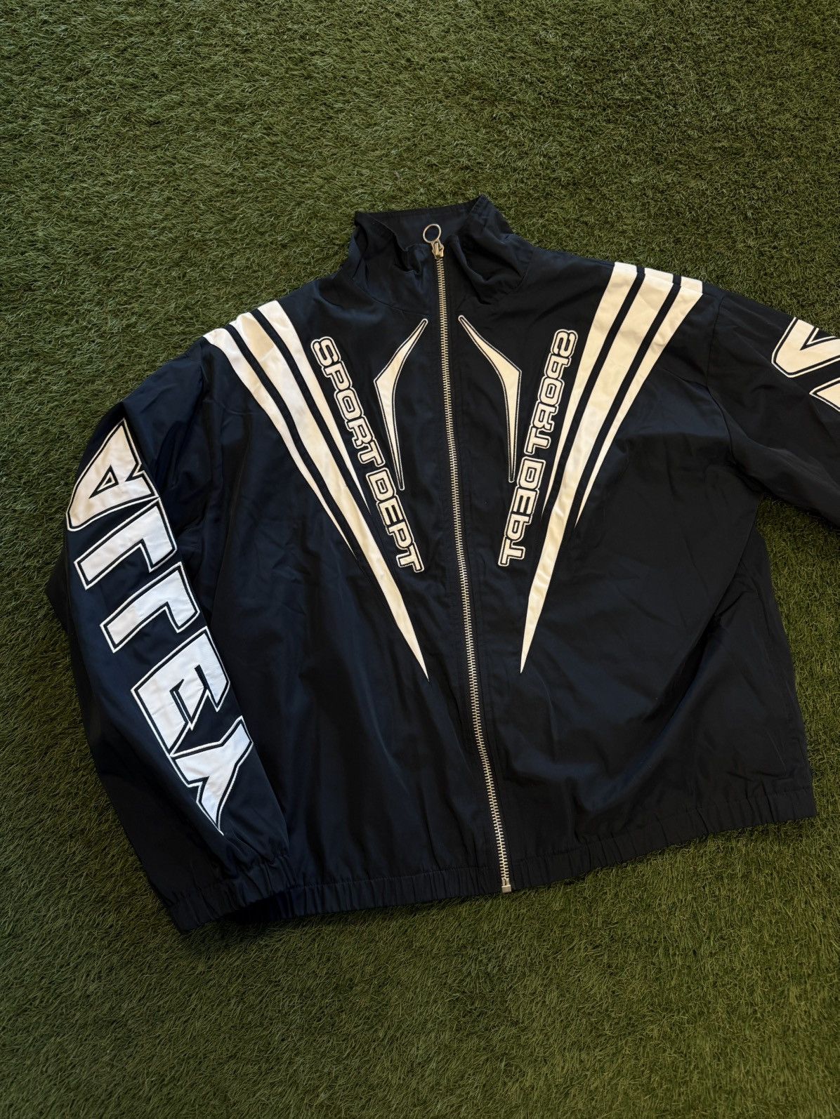 Vale Valley Track Jacket Size (M) Brand New Blue Size US M / EU 48-50 / 2 - 2 Thumbnail