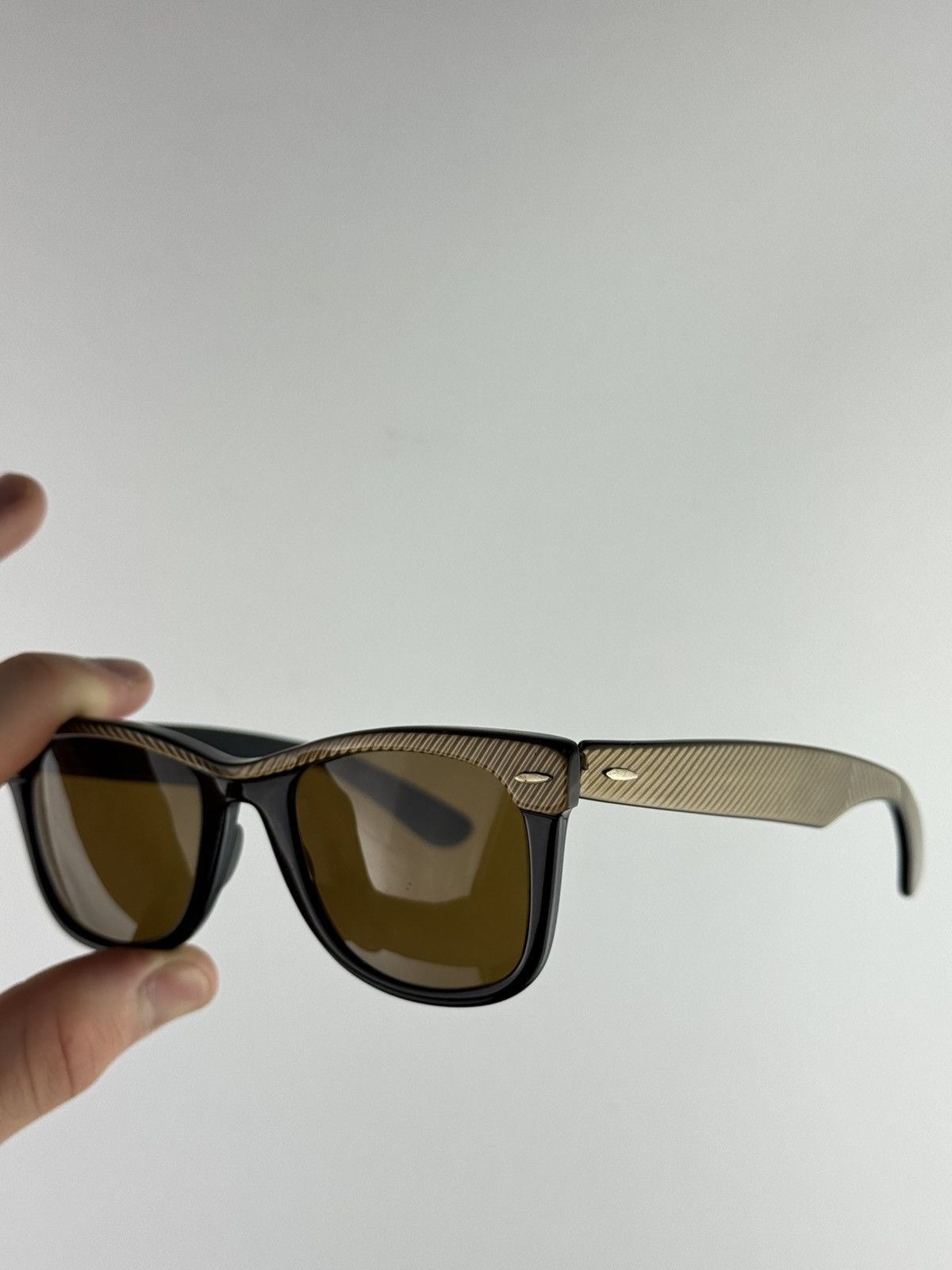 RayBan Vintage 80s Ray-Ban Wayfarer Black Gold Sunglasses B&L 5022 Size ONE SIZE - 4 Thumbnail