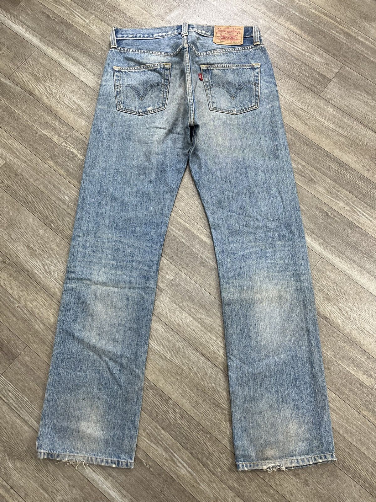Levi's Vintage Clothing 🇮🇩1990s Vintage Levis 501 30x32 Straight Leg Blue Jeans Size US 30 / EU 46 - 22 Thumbnail