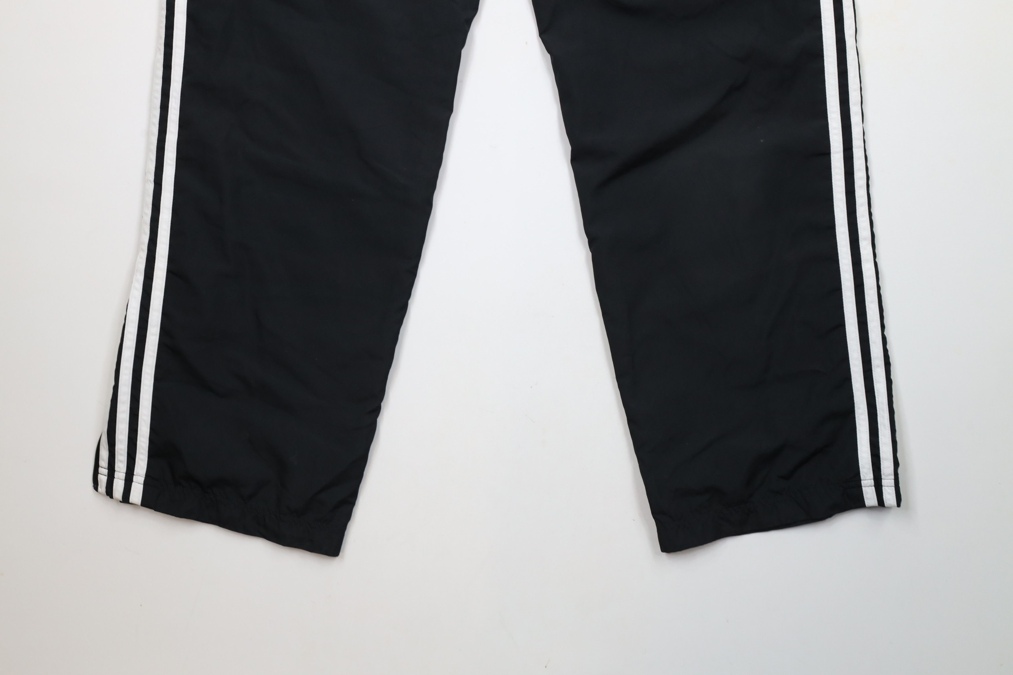 Adidas × Vintage Vintage Adidas Striped Wide Leg Windbreaker Pants Black Size 30" / US 8 / IT 44 - 14 Thumbnail