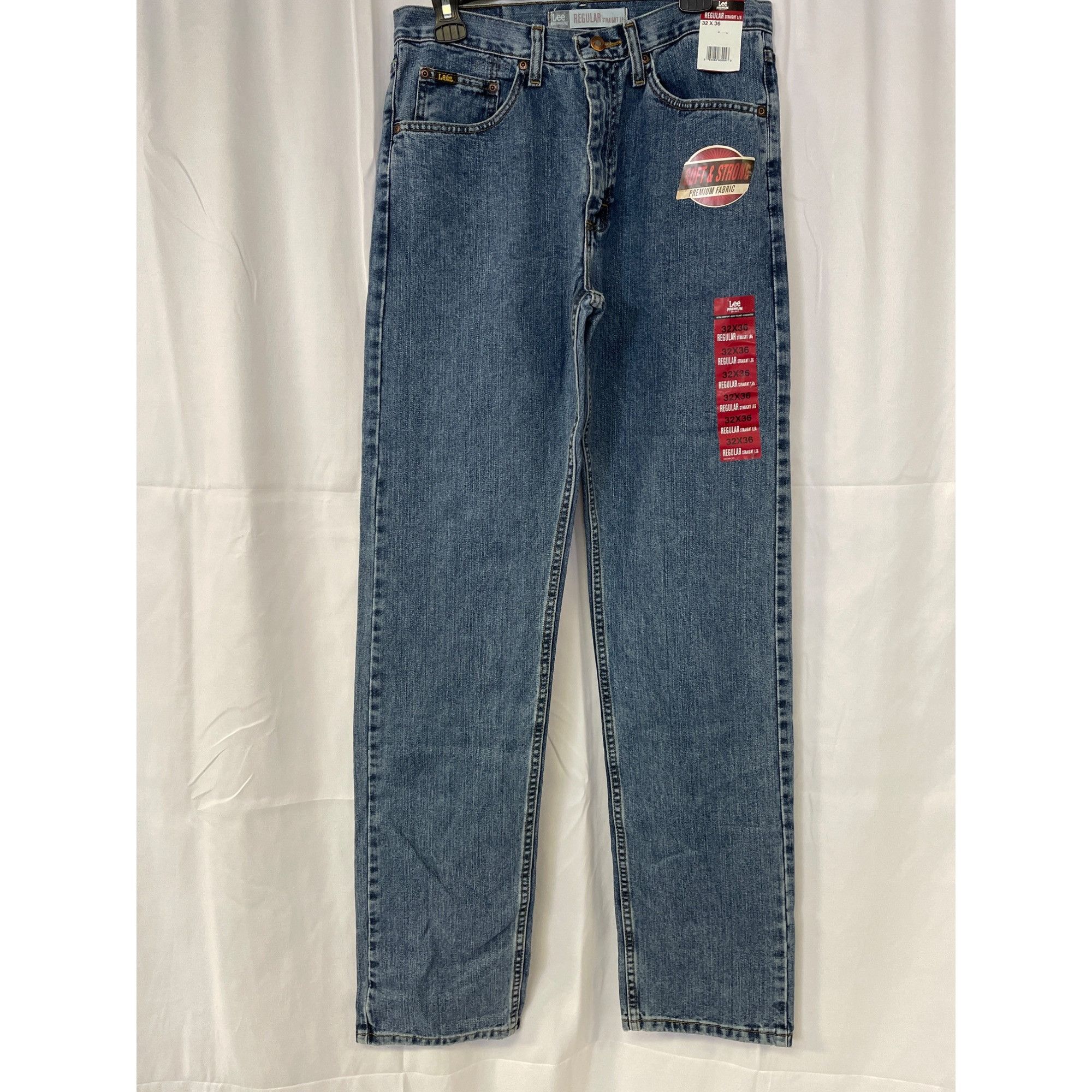 Lee Lee Men's Blue Jeans Regular Straight Leg Size 32W X 36I SKU Size US 32 / EU 48 - 1 Thumbnail