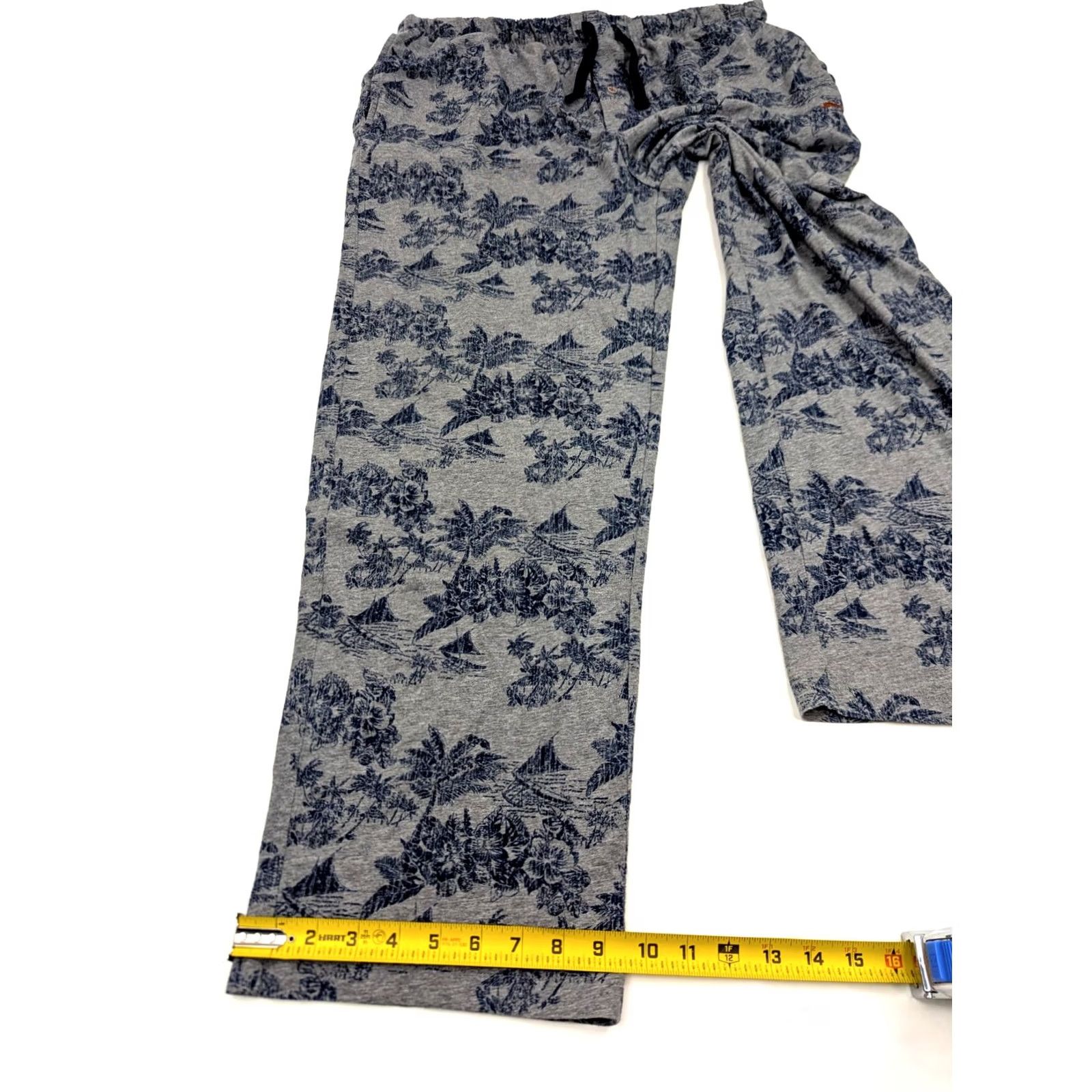 Tommy Bahama Tommy Bahama Hawaiian Tropical Lounge Pants Men XL Gray Cotton Modal Lounge Pants with Pockets Drawstring SLash Pocket 35x30 Regular Inseam 30" EUC Size US 36 / EU 52 - 4 Thumbnail