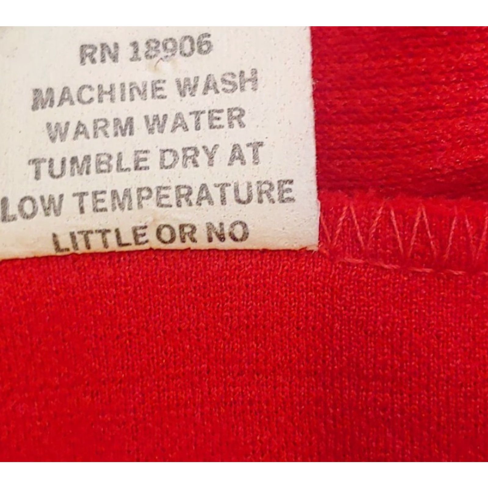 Etro VINTAGE Womens 14 Shirt Bright Red Short Sleeve Button Polyester Blouse Retro Size XL / US 12-14 / IT 48-50 - 8 Thumbnail