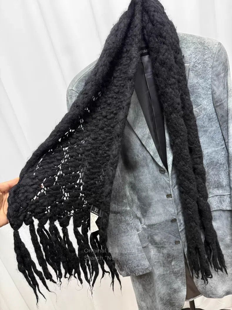 Yohji Yamamoto Yohji Yamamoto Wool Heavy Dark Scarf Size ONE SIZE - 4 Thumbnail