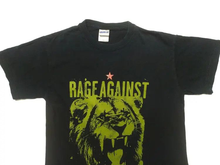 Band Tees Vintage Rage Against The Machine T-shirt Size US S / EU 44-46 / 1 - 2 Thumbnail