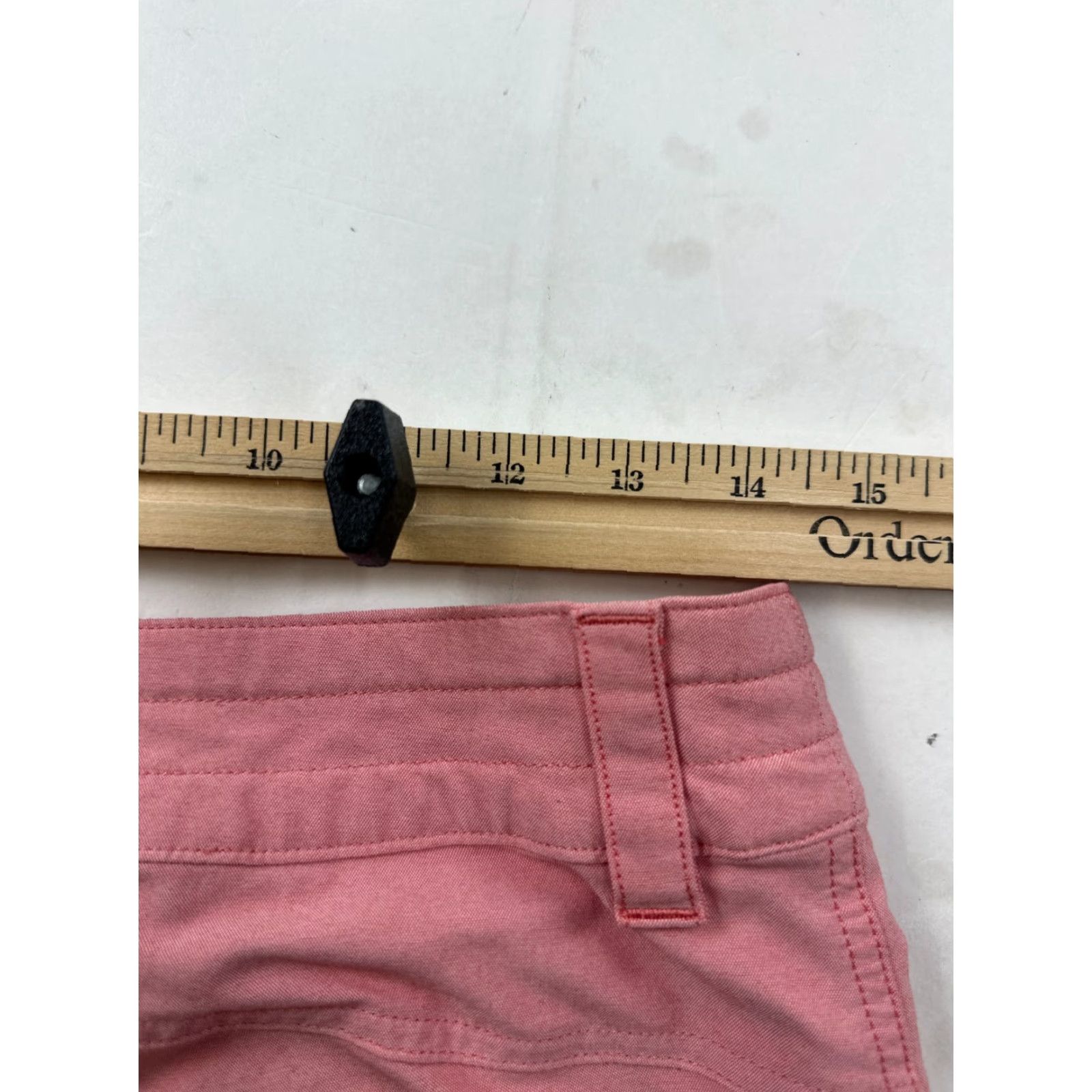 Vintage Columbia Shorts Womens 5 Pink Bermuda Lightweight Hiking High Waisted Pockets Size 27" / US 4 / IT 40 - 7 Thumbnail