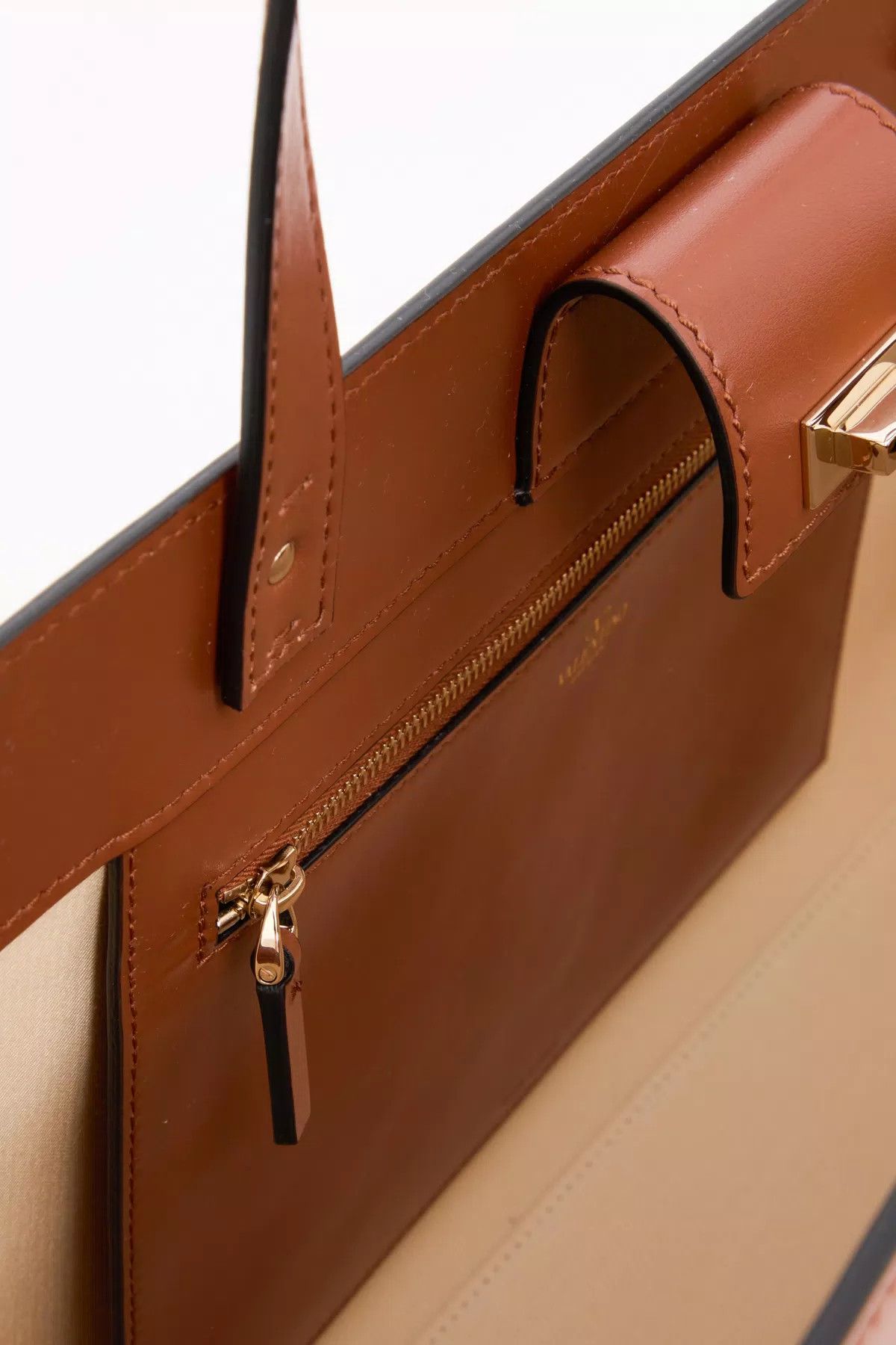 Valentino oc11z0725 Size:OS/Fierce Large Calfskin Bag in Brown Size ONE SIZE - 4 Thumbnail