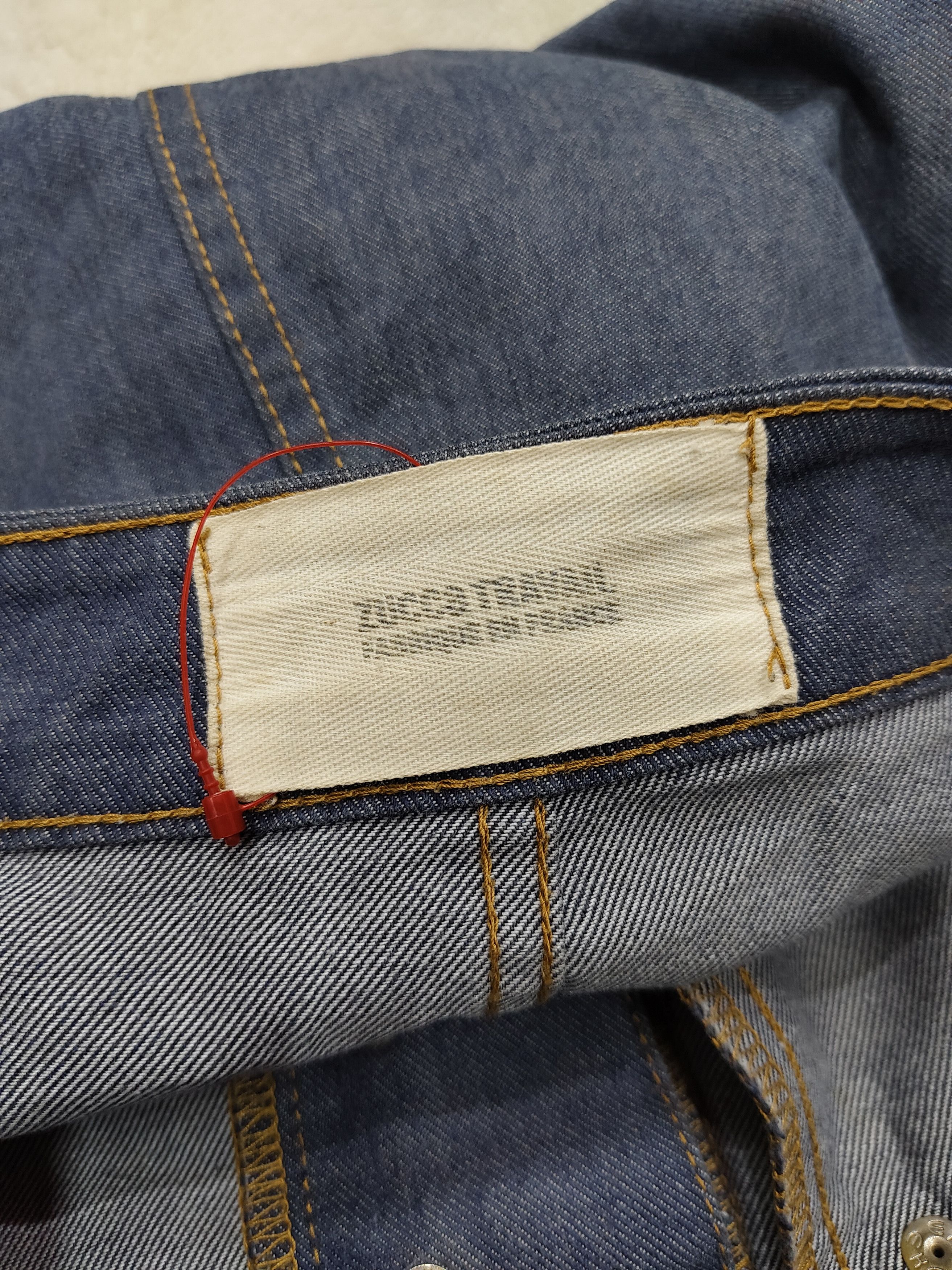 CABANE de ZUCCa 00s Zucca Travail🇯🇵 Minimalist Silhouette Denim Midi Skirt Size 28" / US 6 / IT 42 - 5 Thumbnail