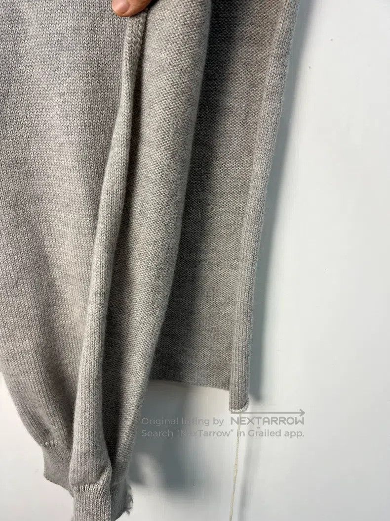 Maison Margiela Maison Margiela Gray woollen knitted horse shawl Size US S / EU 44-46 / 1 - 8 Thumbnail