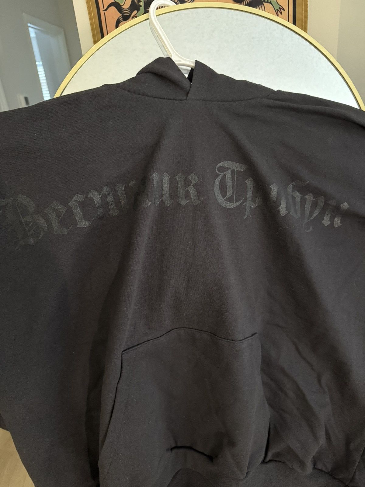 Gosha Rubchinskiy × Kanye West × Yeezy Yeezy Gosha Black Dogs Hoodie Black Size Size US XXL / EU 58 / 5 - 2 Thumbnail