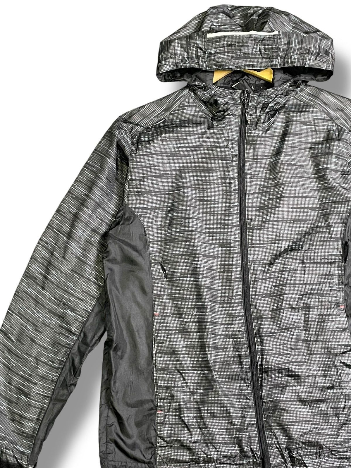 Japanese Brand × Vintage Gladiator x Active Windbreaker Jacket (37) Size US L / EU 52-54 / 3 - 4 Thumbnail
