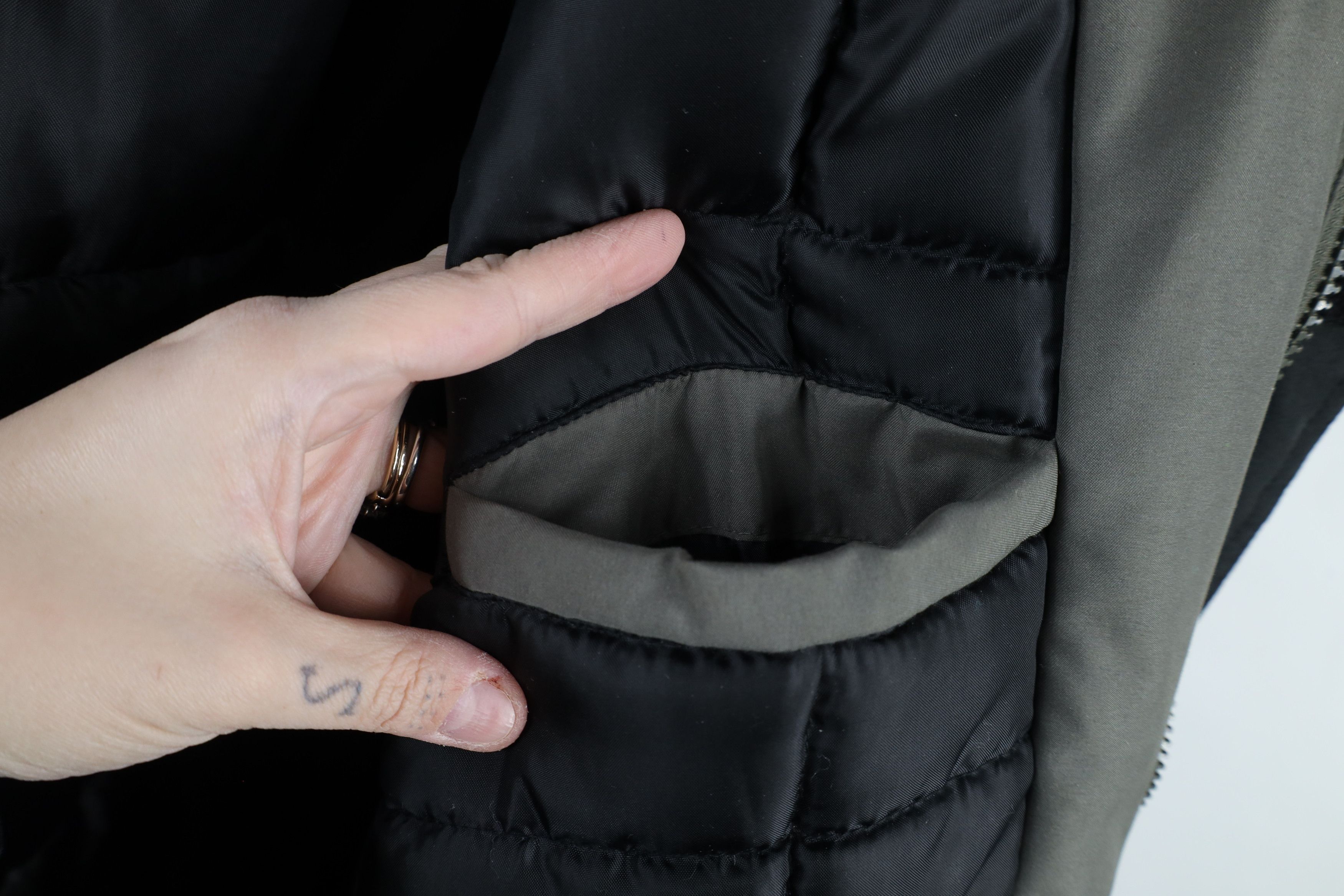Vintage Vintage 90s Streetwear Pioneer Seeds Winter Puffer Jacket Size US L / EU 52-54 / 3 - 14 Thumbnail