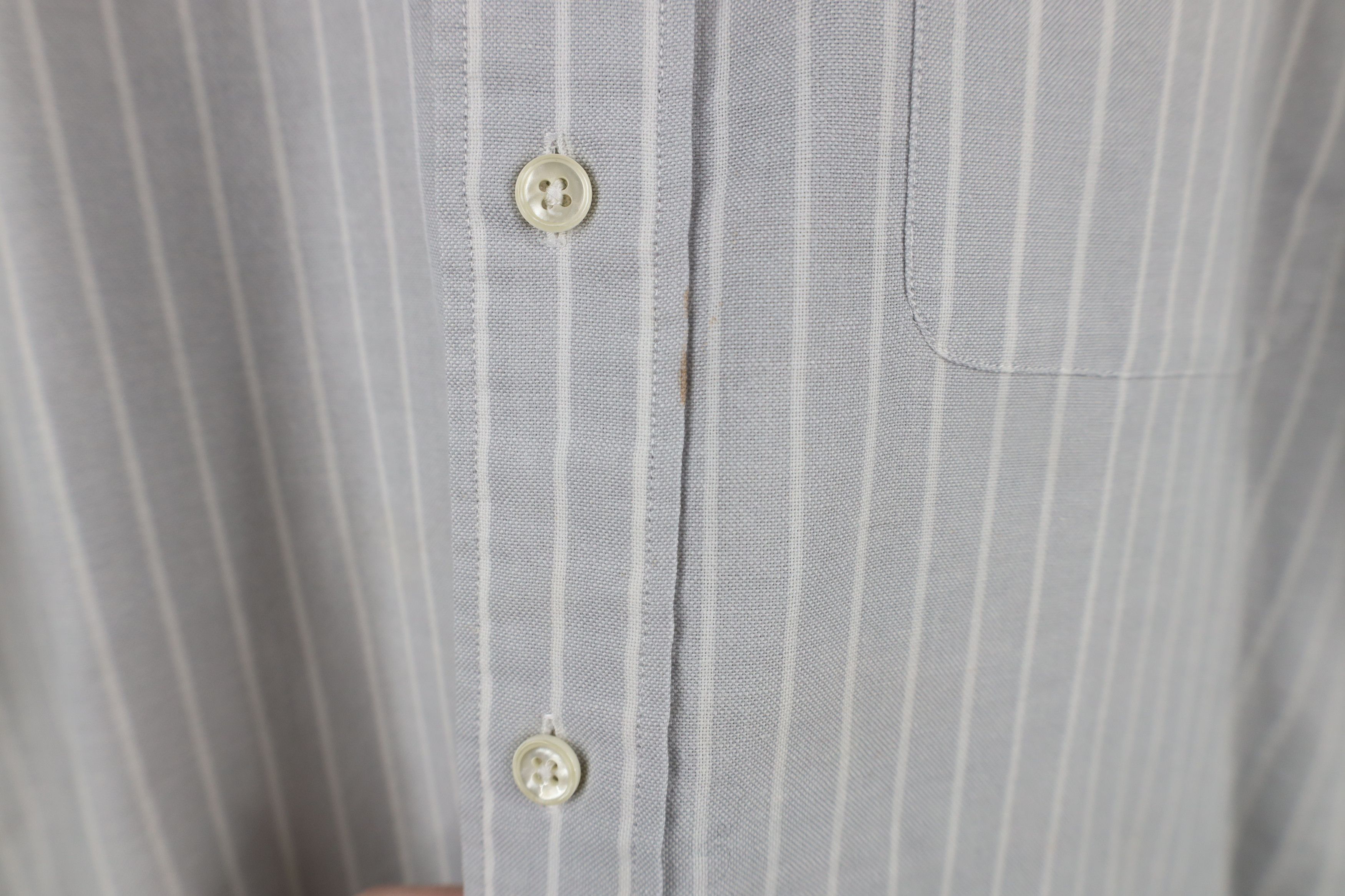 Vintage Vintage 90s Streetwear Short Sleeve Button Down Shirt Size US M / EU 48-50 / 2 - 4 Thumbnail