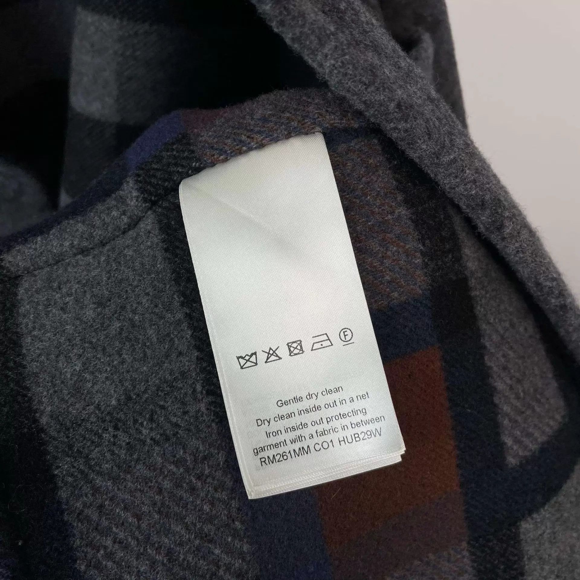 Louis Vuitton LV Gray All Over Subtle Print Jacket Size 50 Size US M / EU 48-50 / 2 - 6 Thumbnail