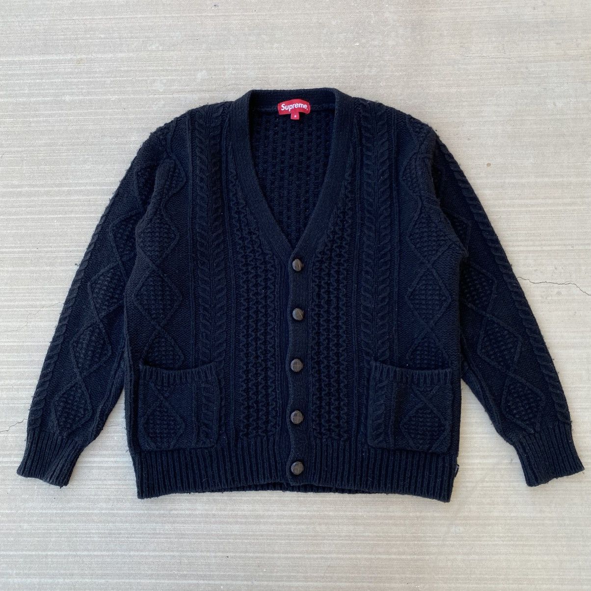 トップス Supreme Herringbone Cardigan Navy size M Supreme Herringbone Cardigan 