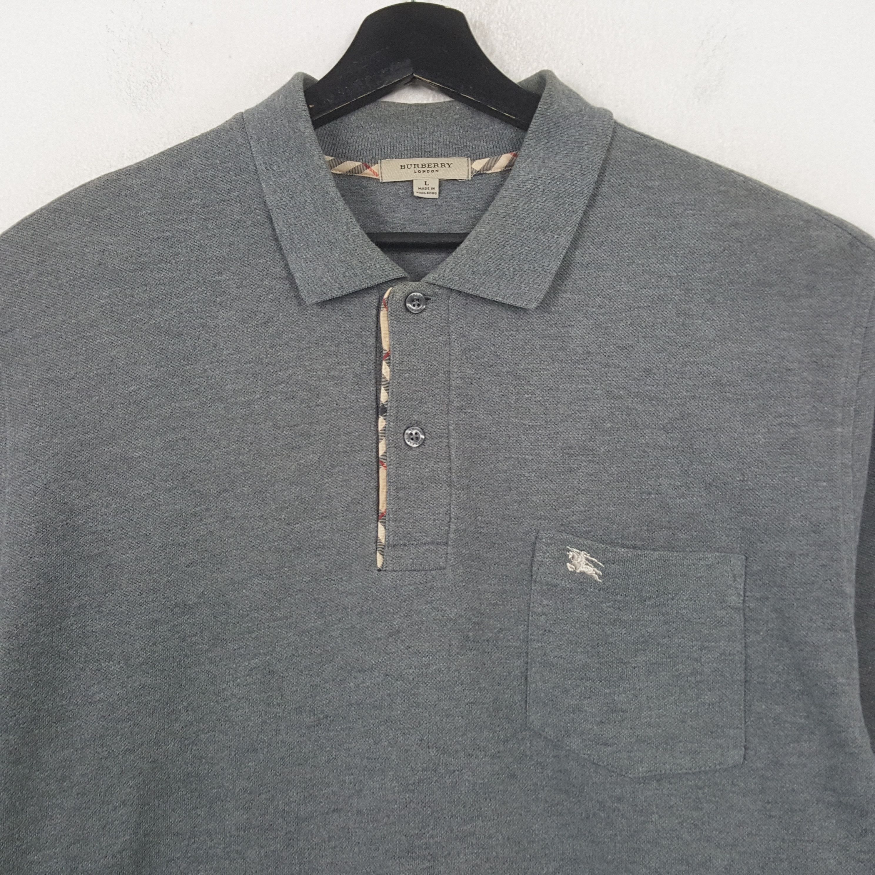 Burberry Burberry London Fashion Brand Casual Polos RR5 Size US XL / EU 56 / 4 - 2 Thumbnail