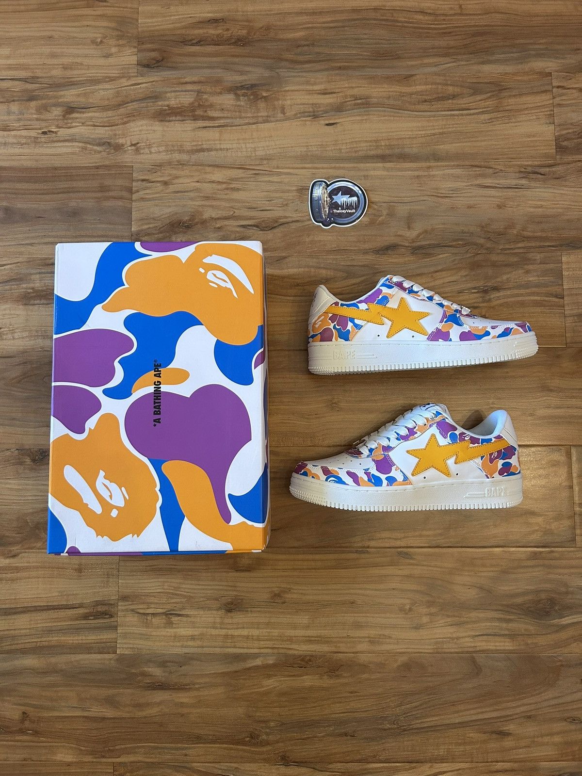 Bape NEW Bape Los Angeles Camo Bapestas Size US 8 / EU 41 - 1 Thumbnail