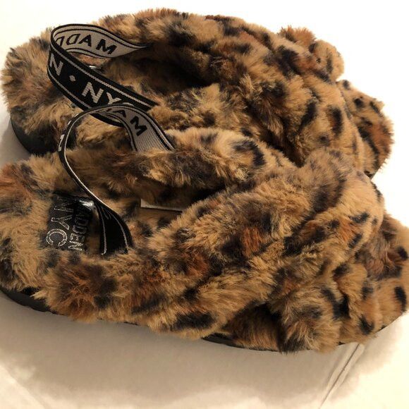 Steve Madden STEVE MADDEN WOMEN'S FAUX FUR SANDALS SIZE: 9 Size US 9 / IT 39 - 5 Thumbnail