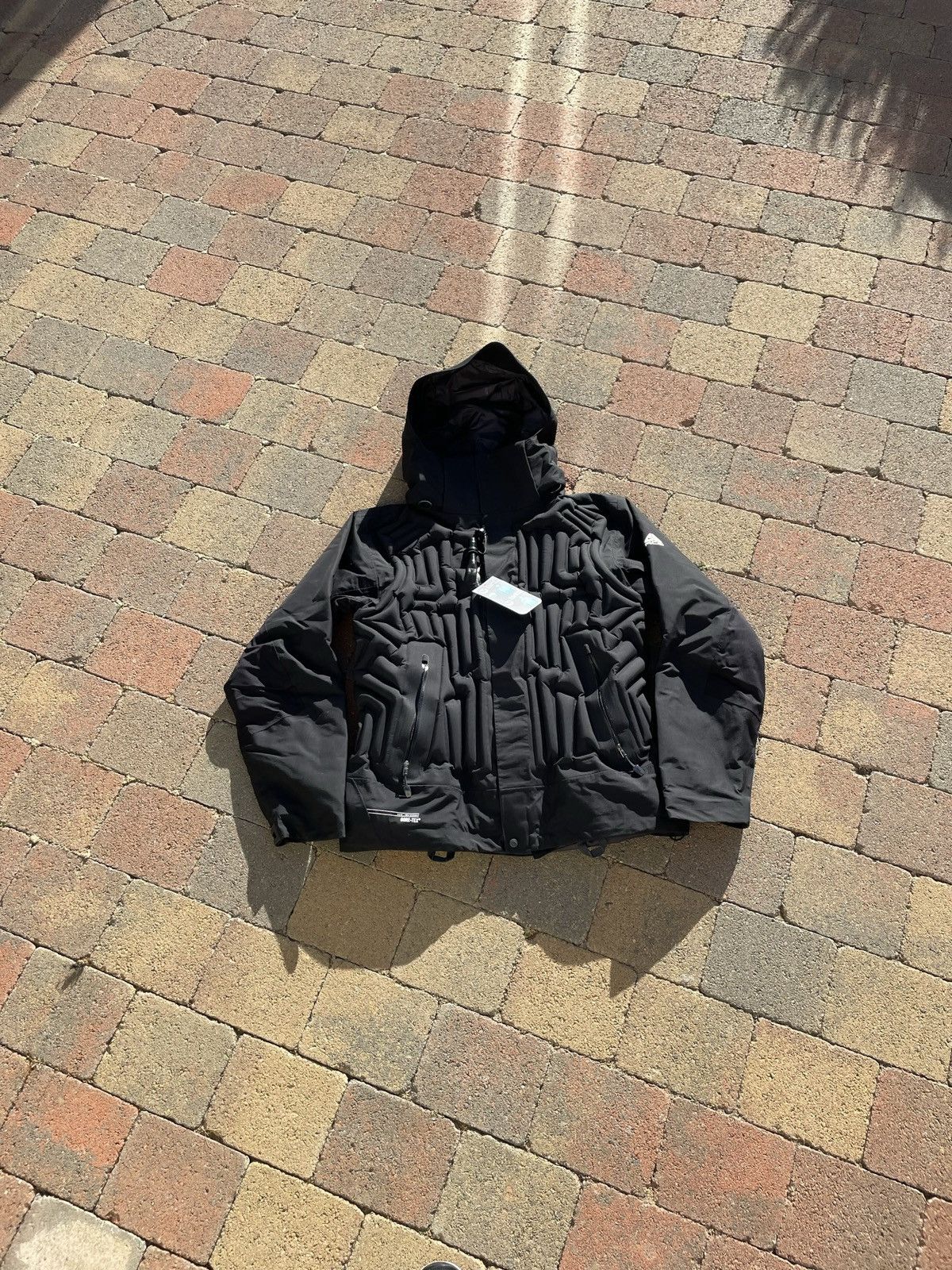 image of Black Nike Acg Goretex Inflatable Jacket, Men's (Size Medium)