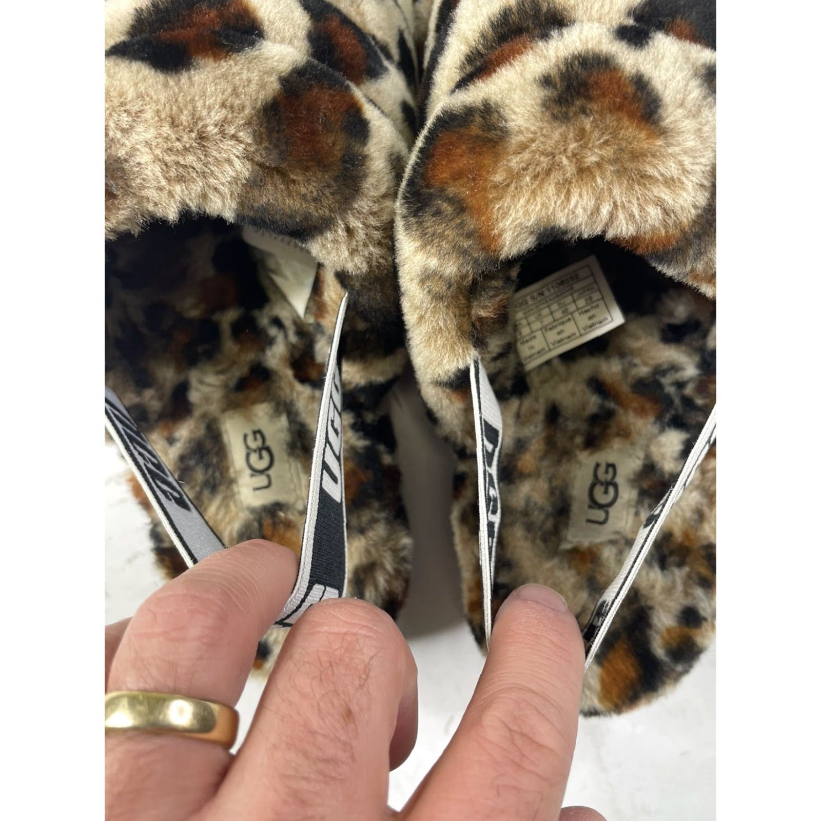 Ugg UGG Australia Fluff Yeah Leopard Moccasin Slipper Slip On Sandal Women US 9 / EU 40 / UK 7 Amphora Shearling Slipper Leopard Size US 7 / IT 37 - 6 Thumbnail