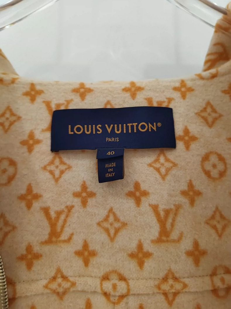 Louis Vuitton Louis Vuitton Pink hooded coat Size S / US 4 / IT 40 - 2 Thumbnail