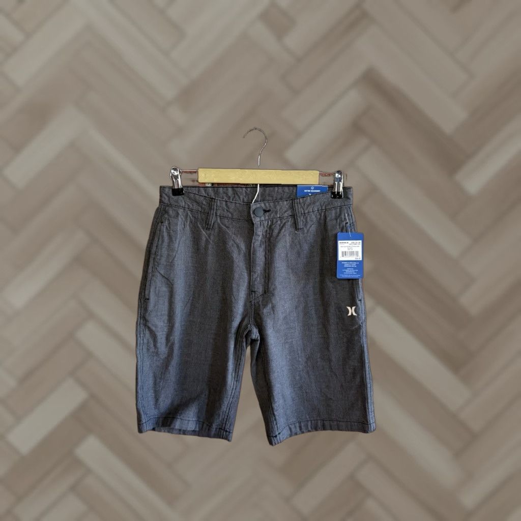 Hurley VINTAGE Hurley Mens Gray Chino Shorts NWT Size 28 Size US 28 / EU 44 - 1 Thumbnail