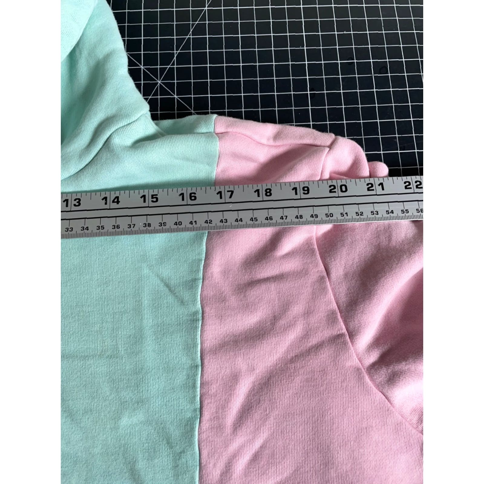 Teddy Fresh Teddy Fresh Hoodie Men's Large Pastel Green Colorblock 100% Cotton Sweatshirt Size US L / EU 52-54 / 3 - 6 Thumbnail