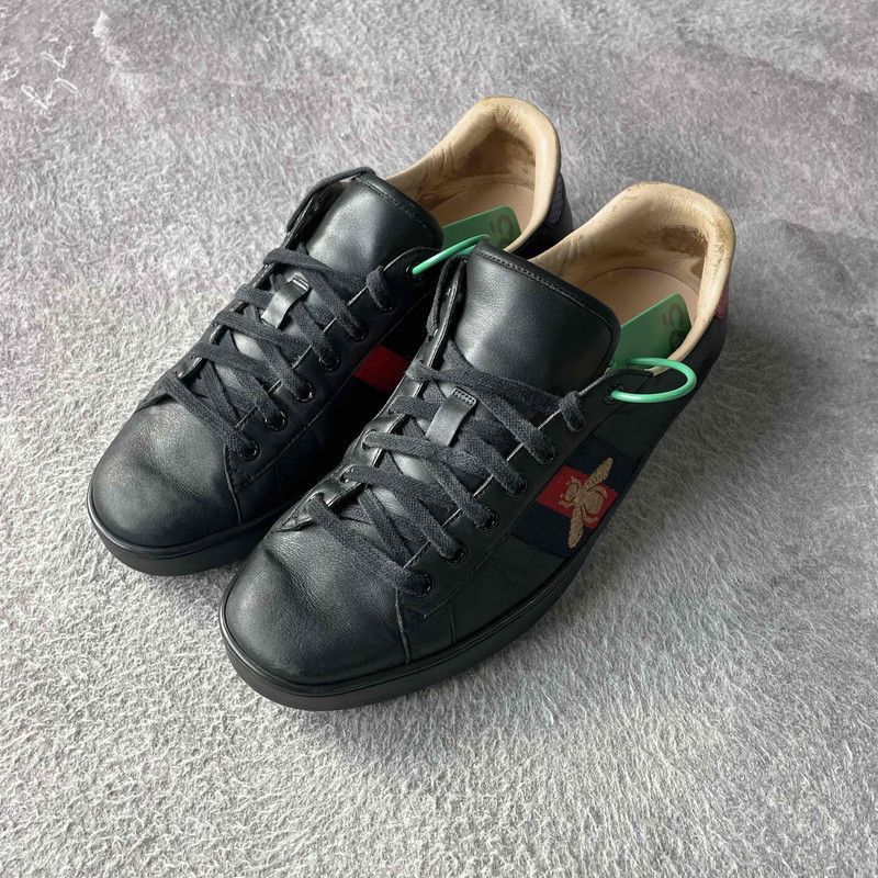 Gucci Gucci Ace Bee Embroidered Fashion Sneakers -2508 Size US 9.5 / EU 42-43 - 1 Thumbnail