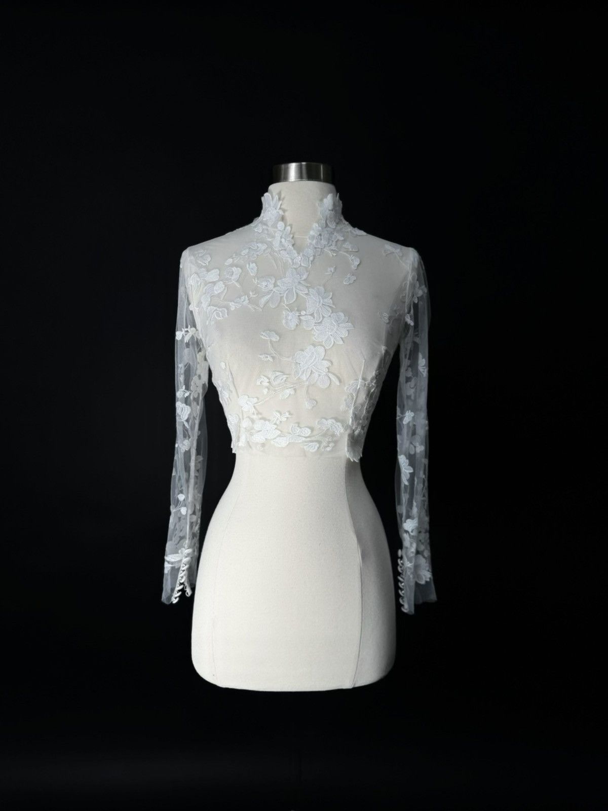 Other Preloved US 6 Anna Augusta Custom Bridal Lace Cape Size M / US 6-8 / IT 42-44 - 2 Thumbnail