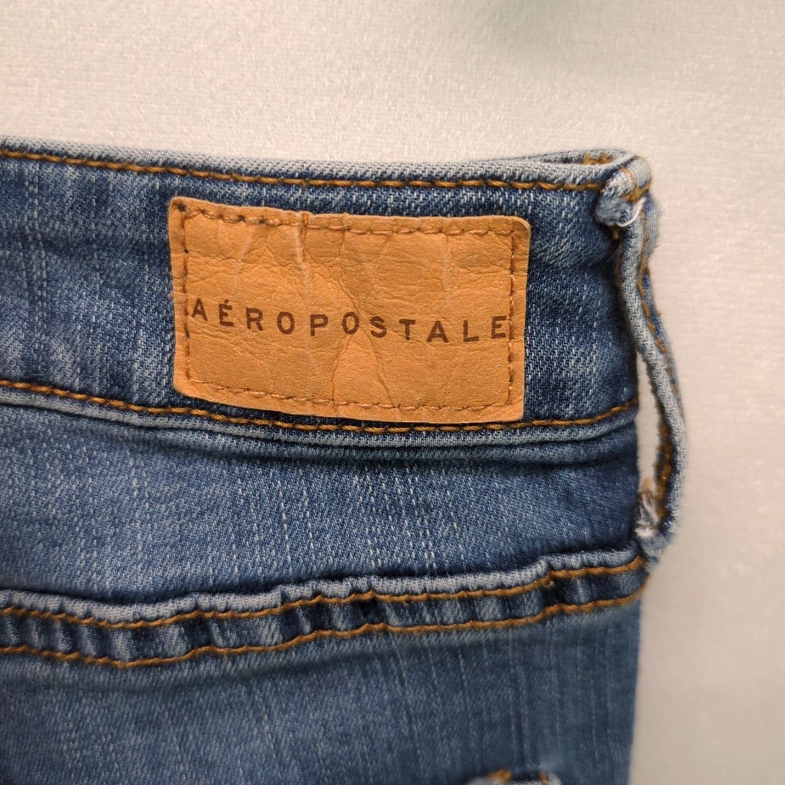 Vintage Aéropostale Jeans Skinny Floral Embroidered Frayed Leg Denim Blue Women's Size 6 Size 28" / US 6 / IT 42 - 6 Thumbnail