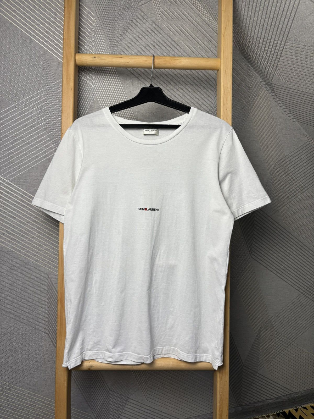 Saint Laurent Paris tshirt size M used central logo