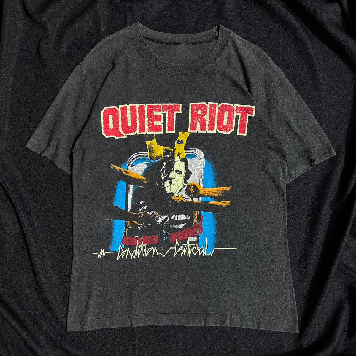 Band Tees × Vintage Quiet Riot 1985 Size US XXS / EU 40 - 1 Thumbnail
