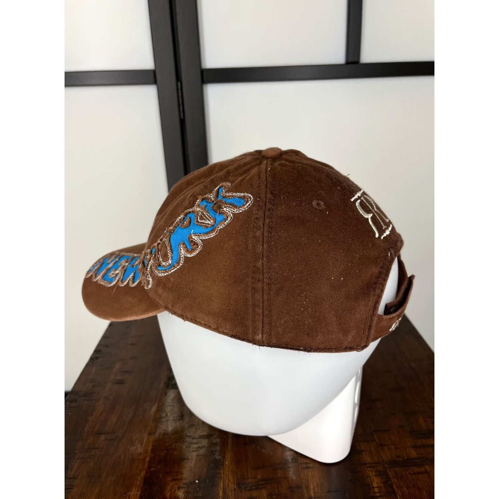 Vintage Robin Ruth New York Hat Cap Strap Back One Size Adult Brown 100% Cotton Twill Embroidered Baseball Cap Size ONE SIZE - 5 Thumbnail