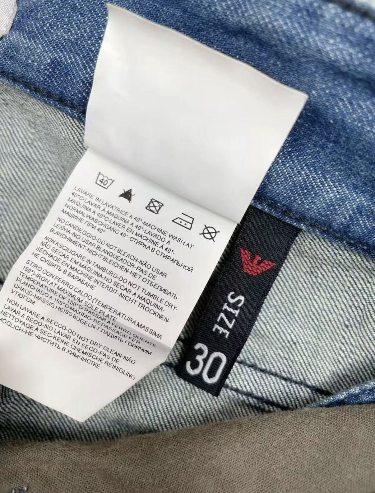 Armani ARMANI EA 100% Cotton Washed Jeans J30 Size US 31 - 8 Thumbnail