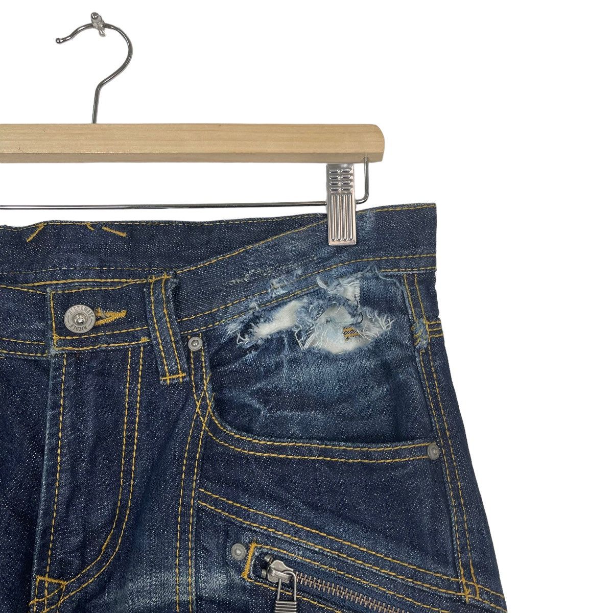 Japanese Brand JAPANASE HIDEAWAY NICOLE RIPPED JEANS FLARE DENIM Size US 32 / EU 48 - 7 Thumbnail