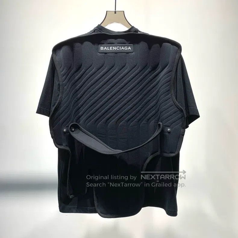 Balenciaga Balenciaga Functionalist Back Detachable Racing Vest Short Size US XS / EU 42 / 0 - 4 Thumbnail