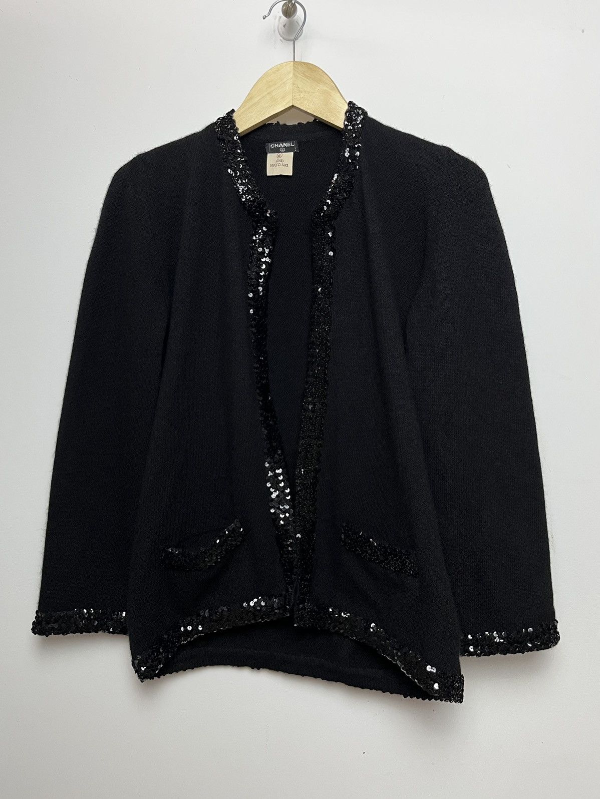 Chanel 80s Chanel cardigan cashmere knit Size M / US 6-8 / IT 42-44 - 2 Thumbnail