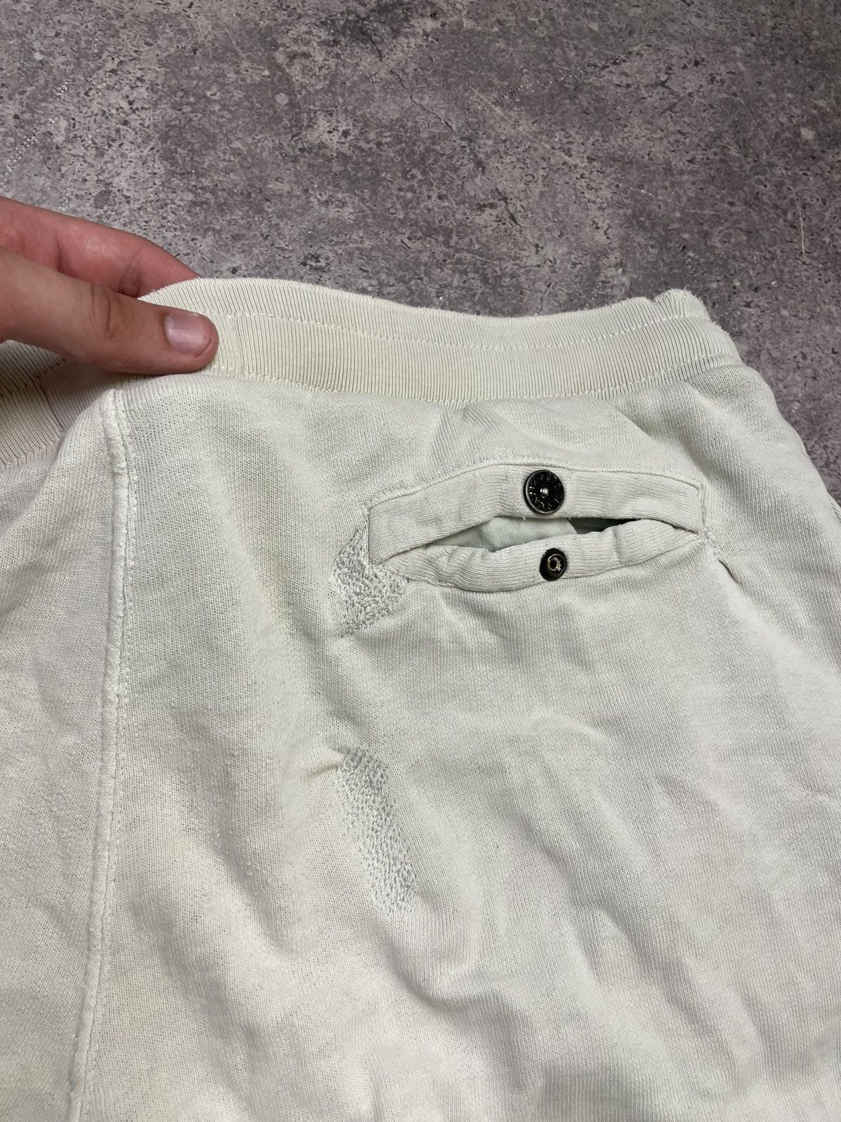 Stone Island Stone Island Shorts Size US 32 / EU 48 - 10 Thumbnail
