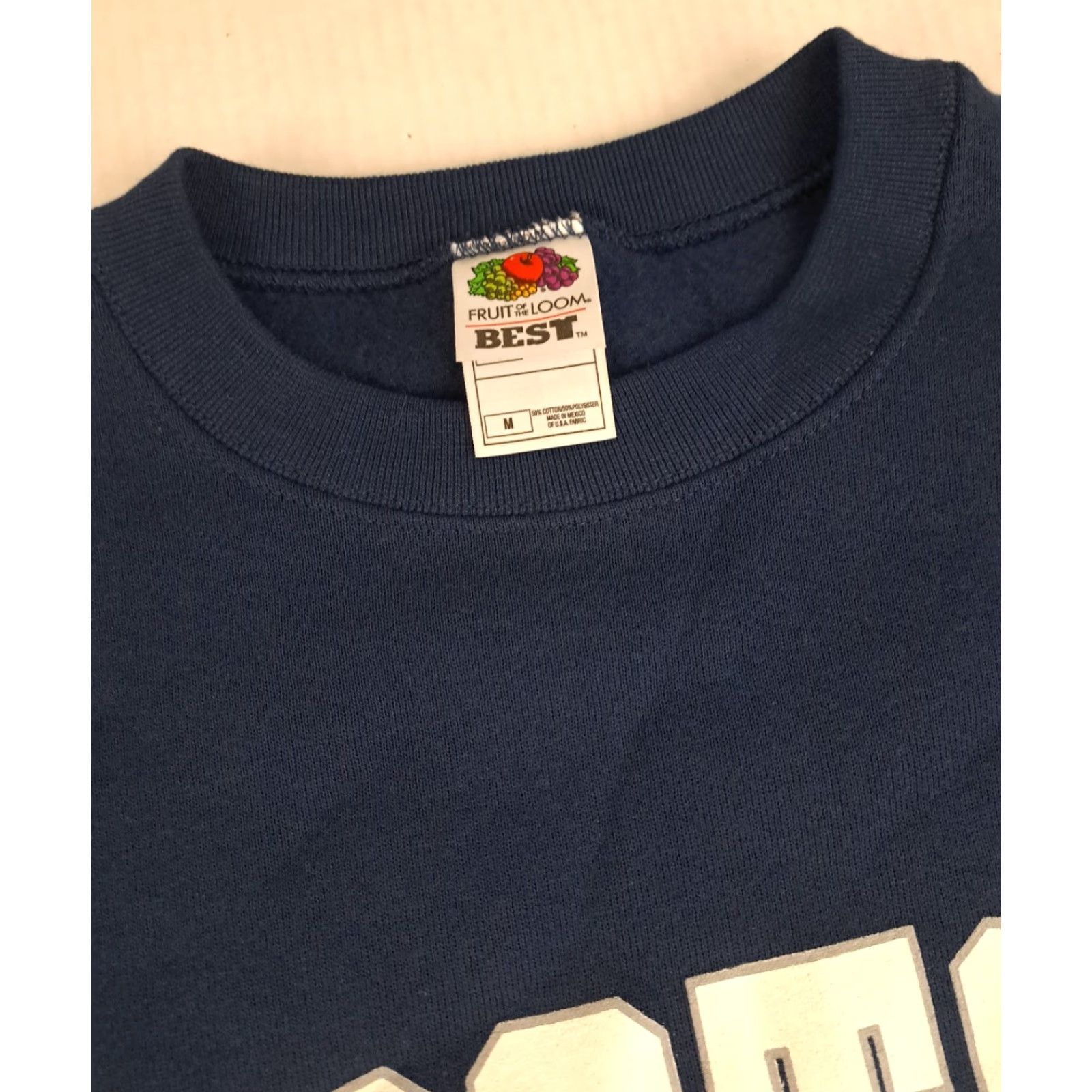 Fruit Of The Loom VINTAGE Boston Massachusetts Black Fruit of the Loom Sweatshirt Medium Short Description: No Size US M / EU 48-50 / 2 - 3 Thumbnail