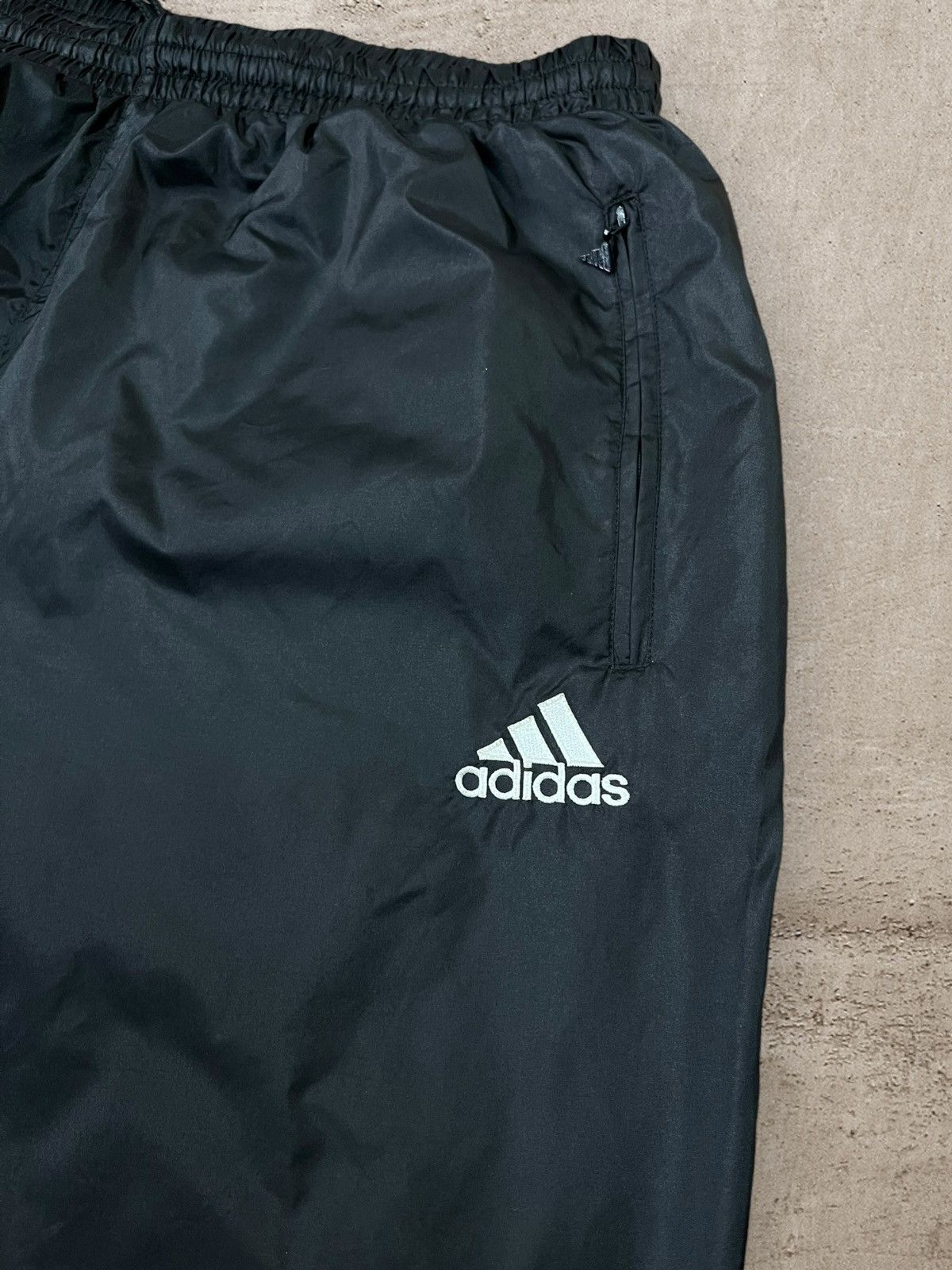 Adidas × Vintage Vintage 90s ADIDAS Black Track Pants 3 Stripes Baggy XL Size US 36 / EU 52 - 6 Thumbnail