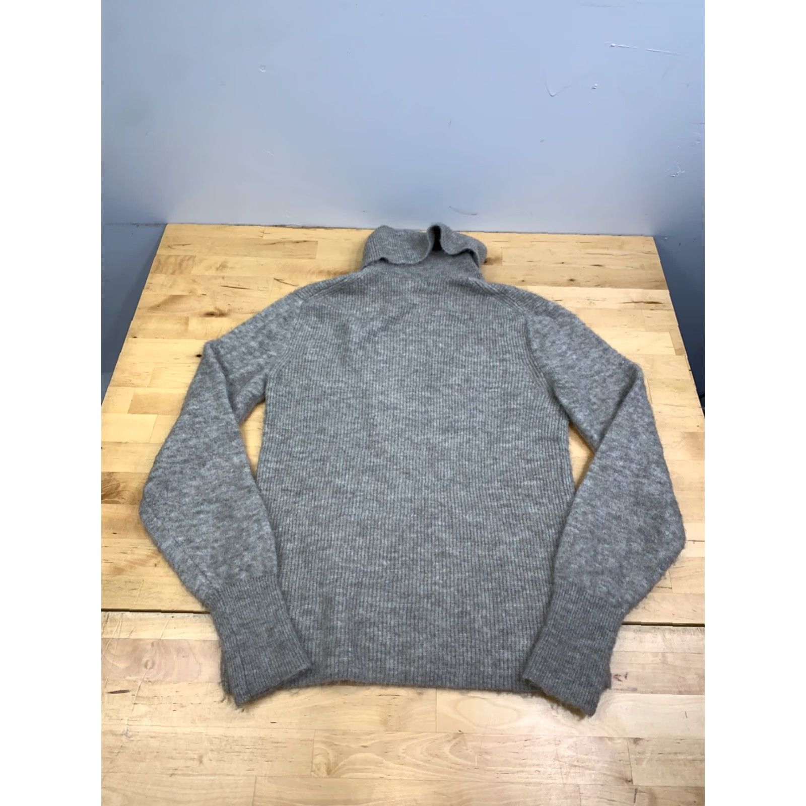 Banana Republic Banana Republic Turtle Neck Sweater Womens XS Wool Blend Casual 12673 Size XS / US 0-2 / IT 36-38 - 8 Thumbnail