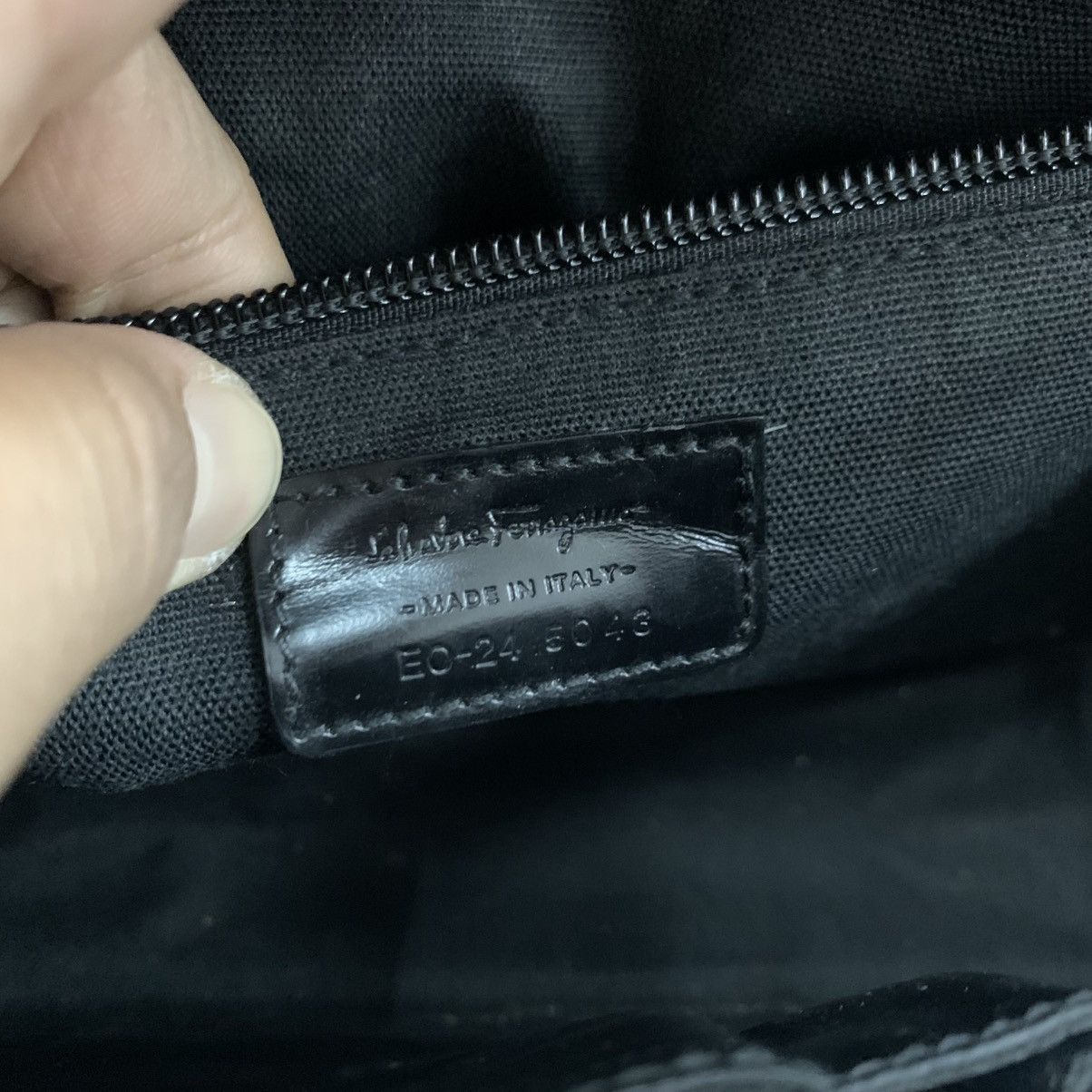 Salvatore Ferragamo Salvatore Ferragamo Leather Clutch Bag Size ONE SIZE - 11 Thumbnail